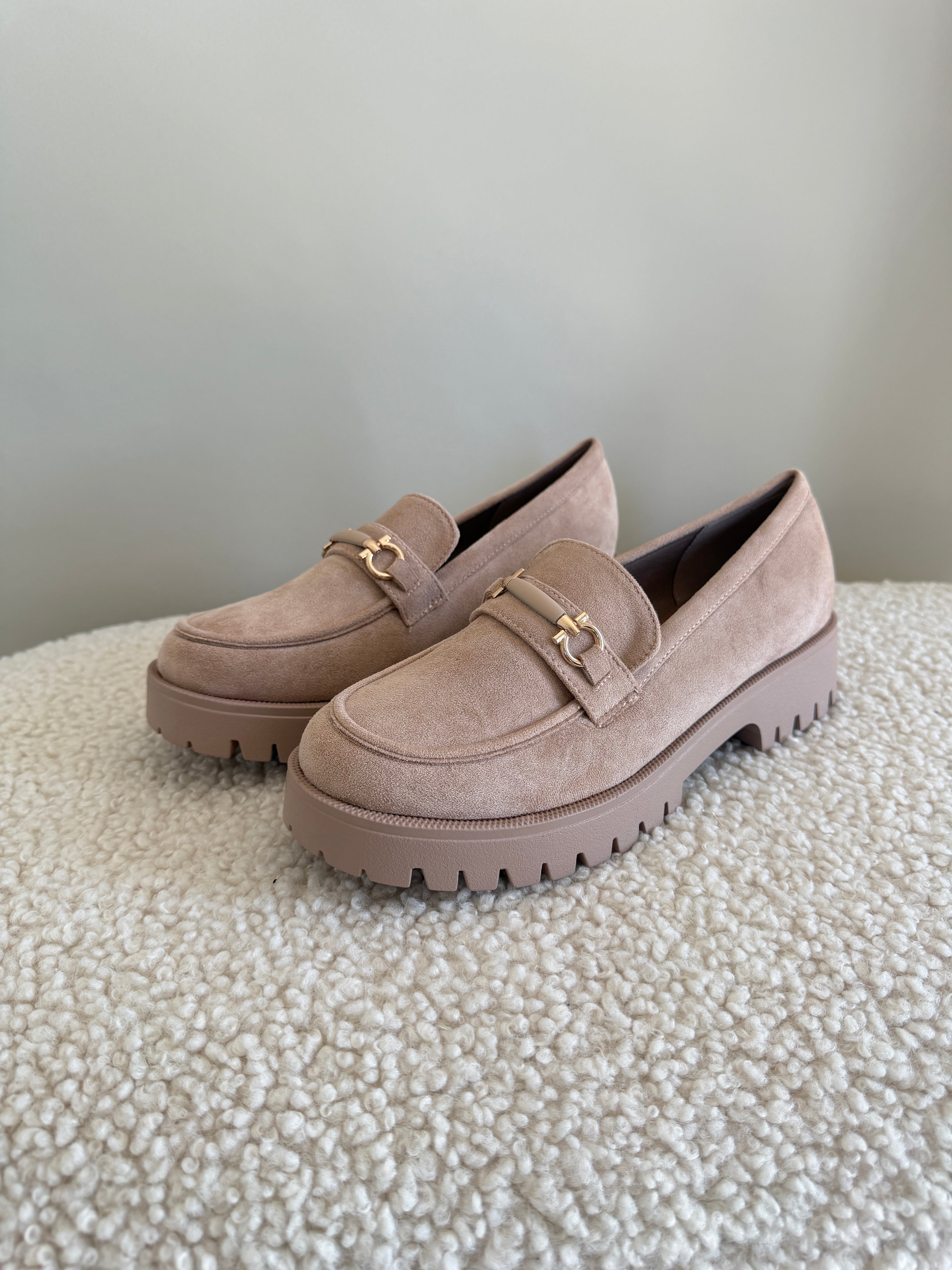 Loafer in Beige