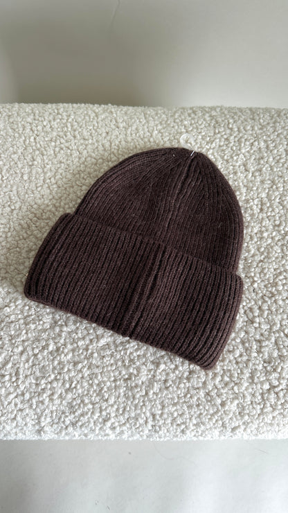 Mütze in Schokobraun mit Glitzersteine
