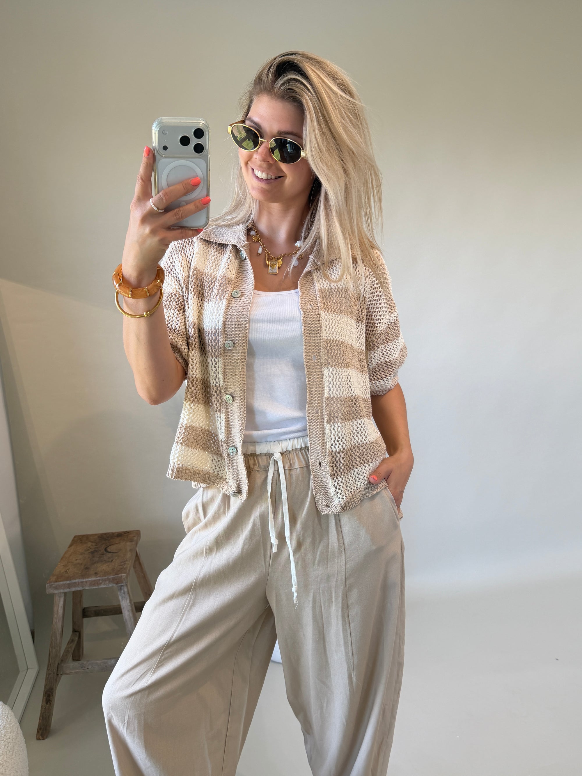 Strickjacke in Beige und Wollweiß gestreift