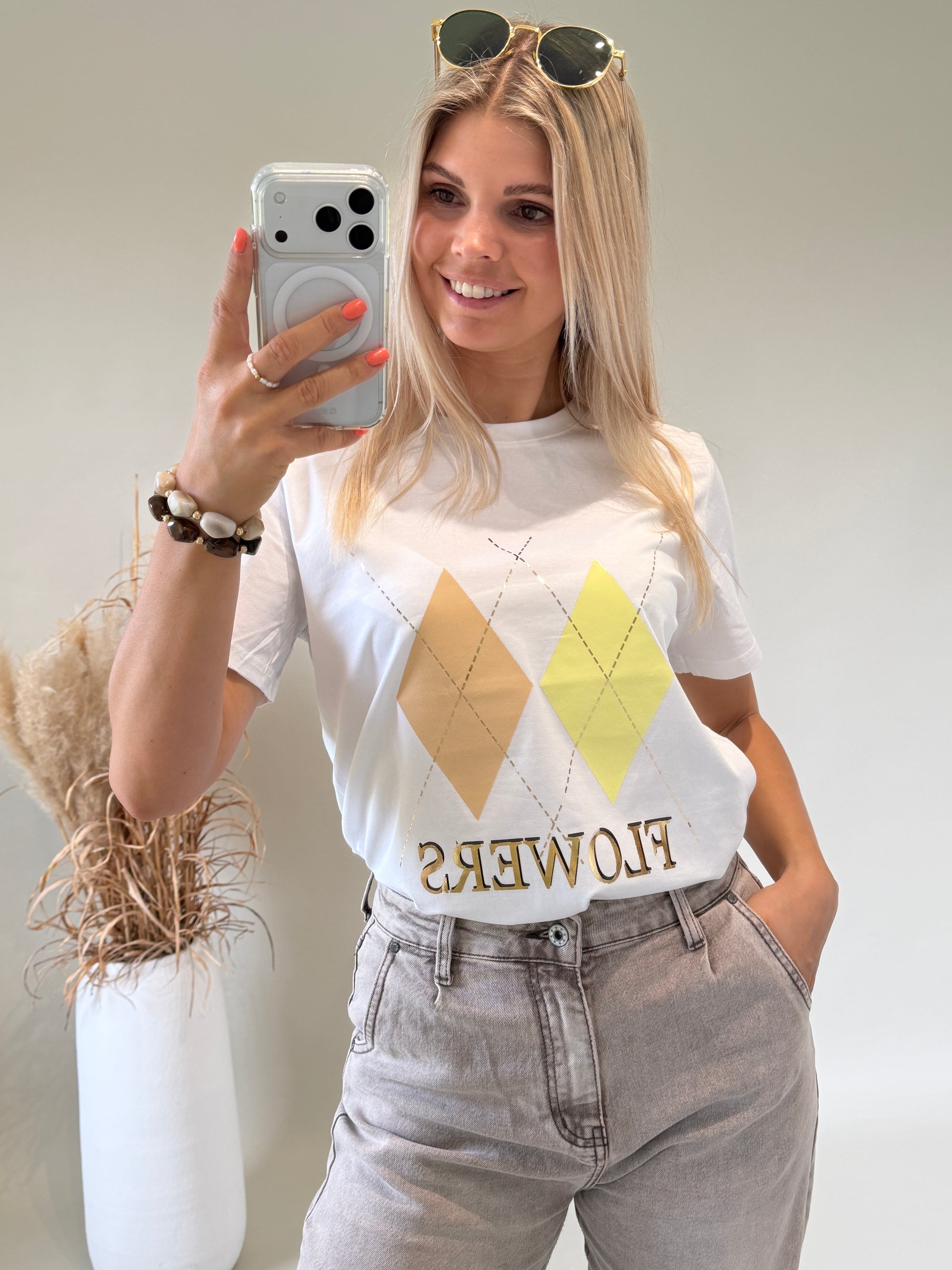 T - Shirt in Weiß mit Rautenmuster