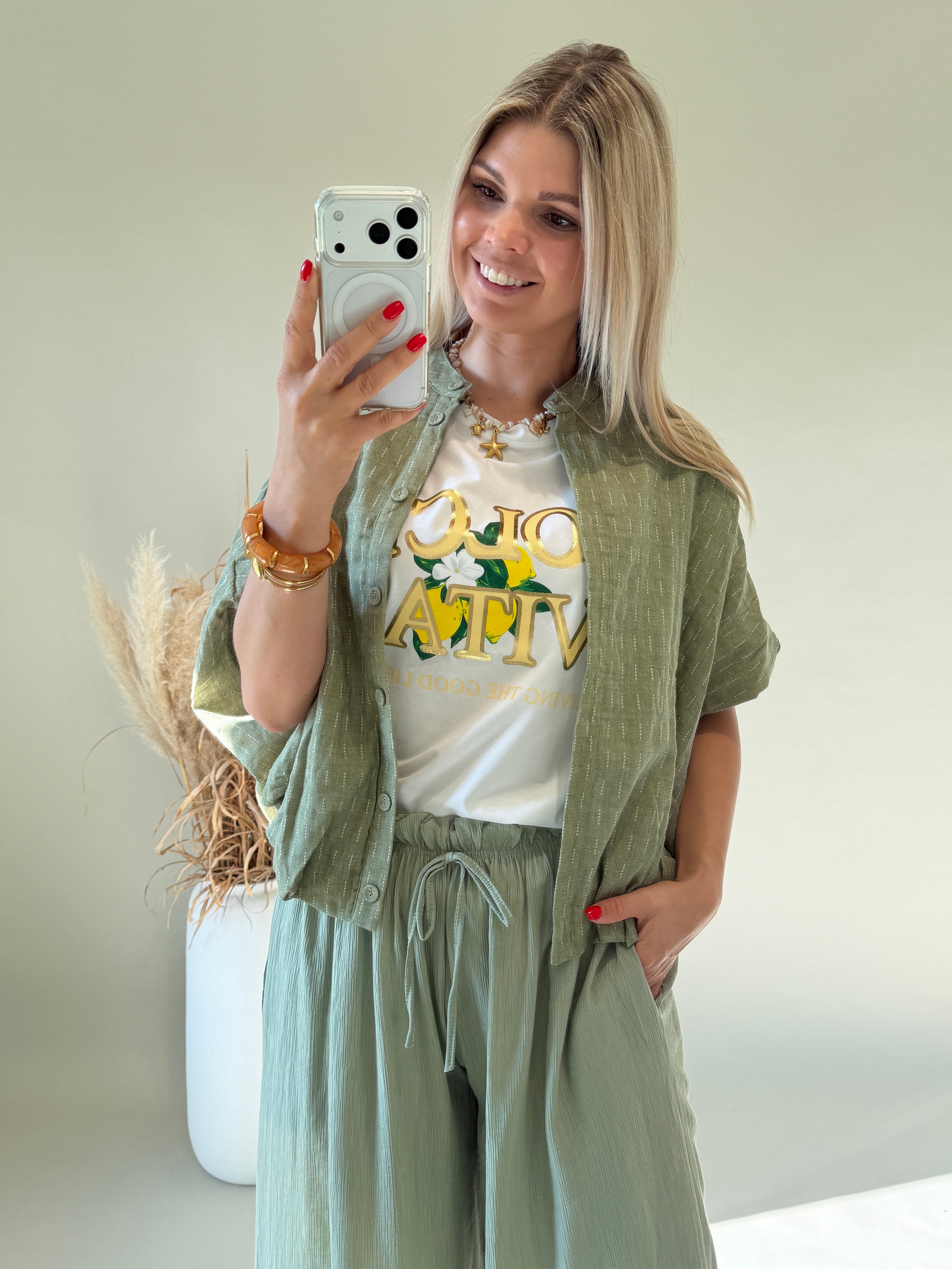 Jacke in Olivgrün mit Muster ( Kurzarm )