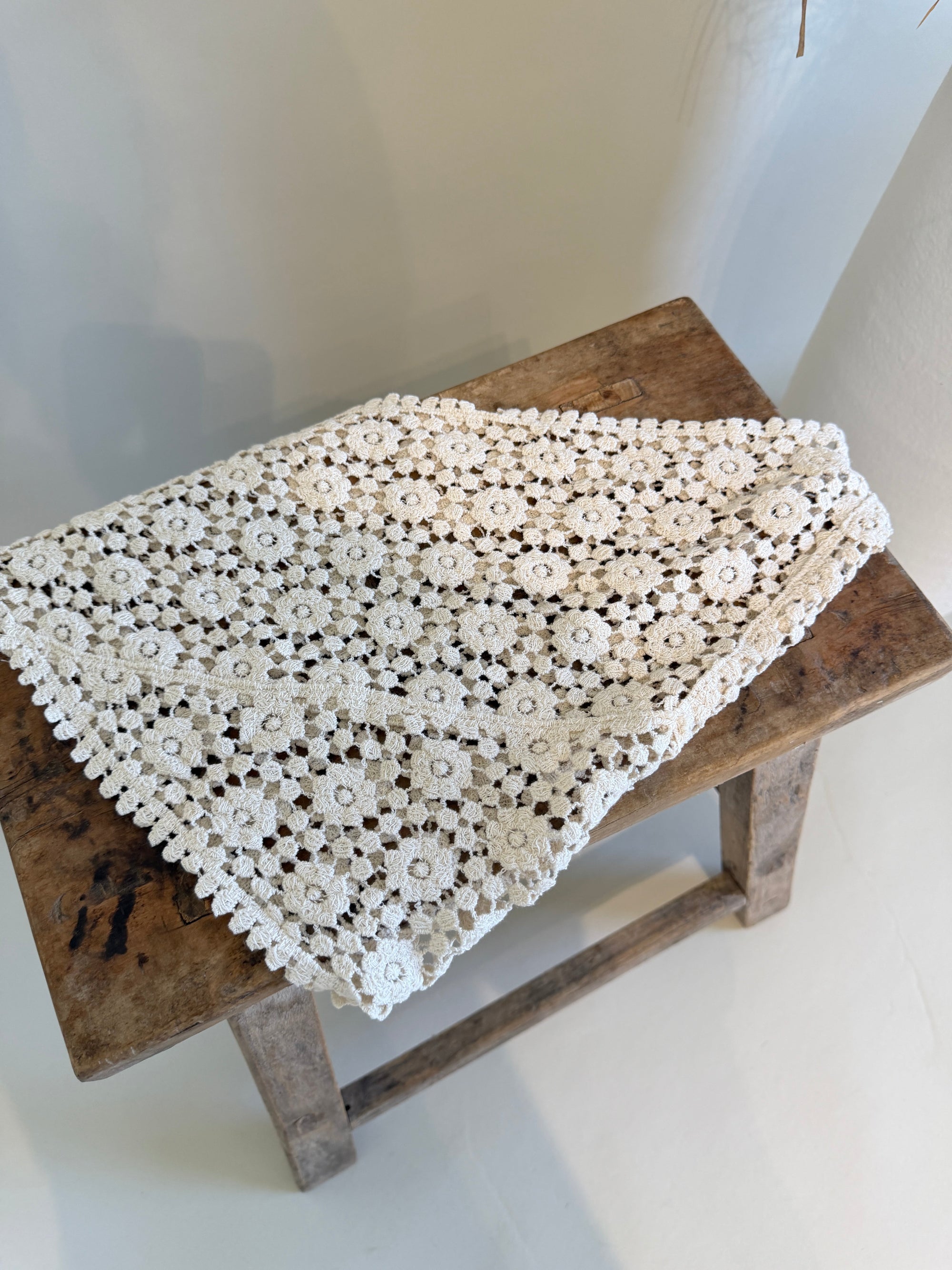Tuch in Beige Bohospitze