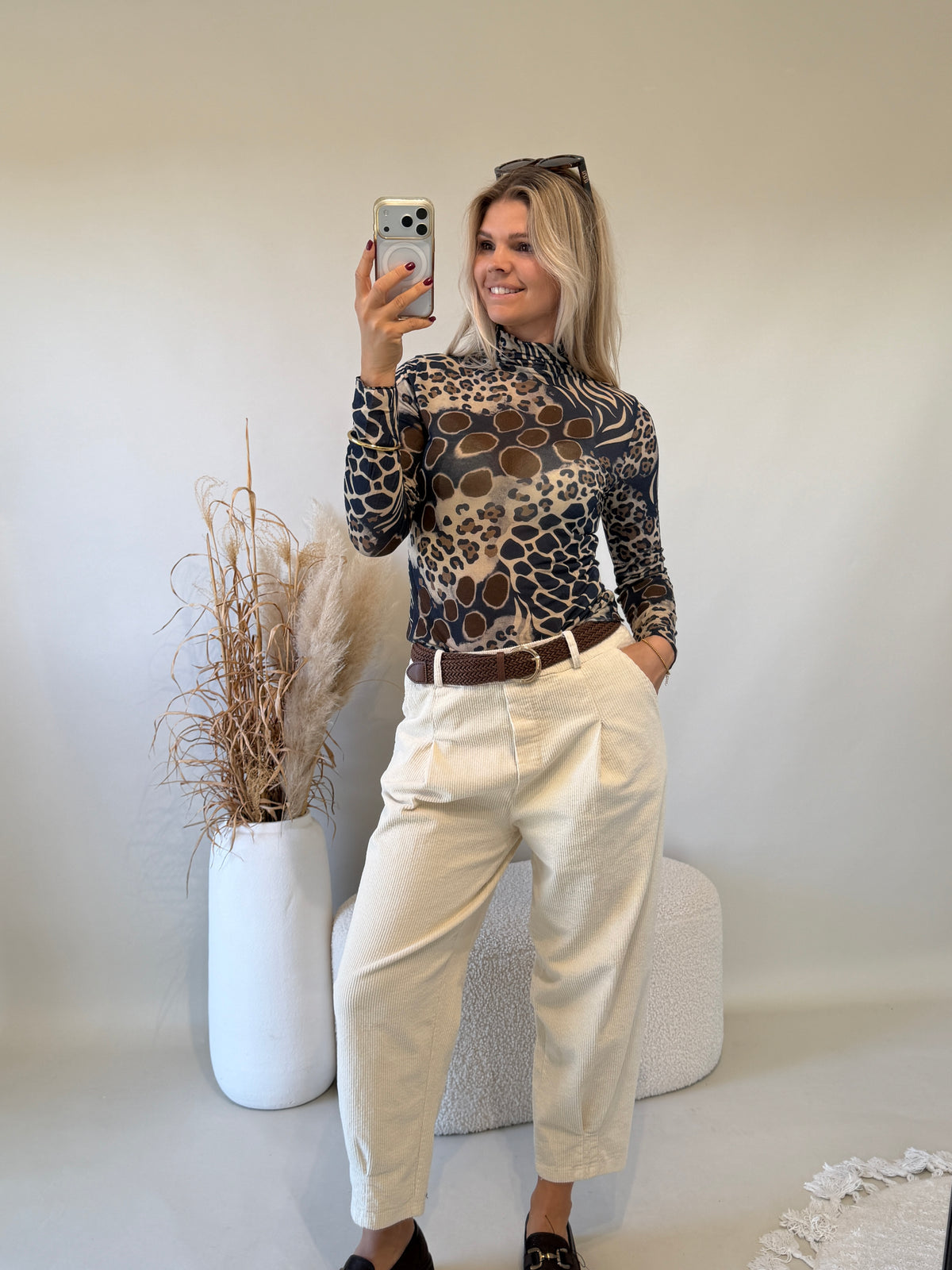 Shirt in Dunkelblau Leo mit Rollkragen