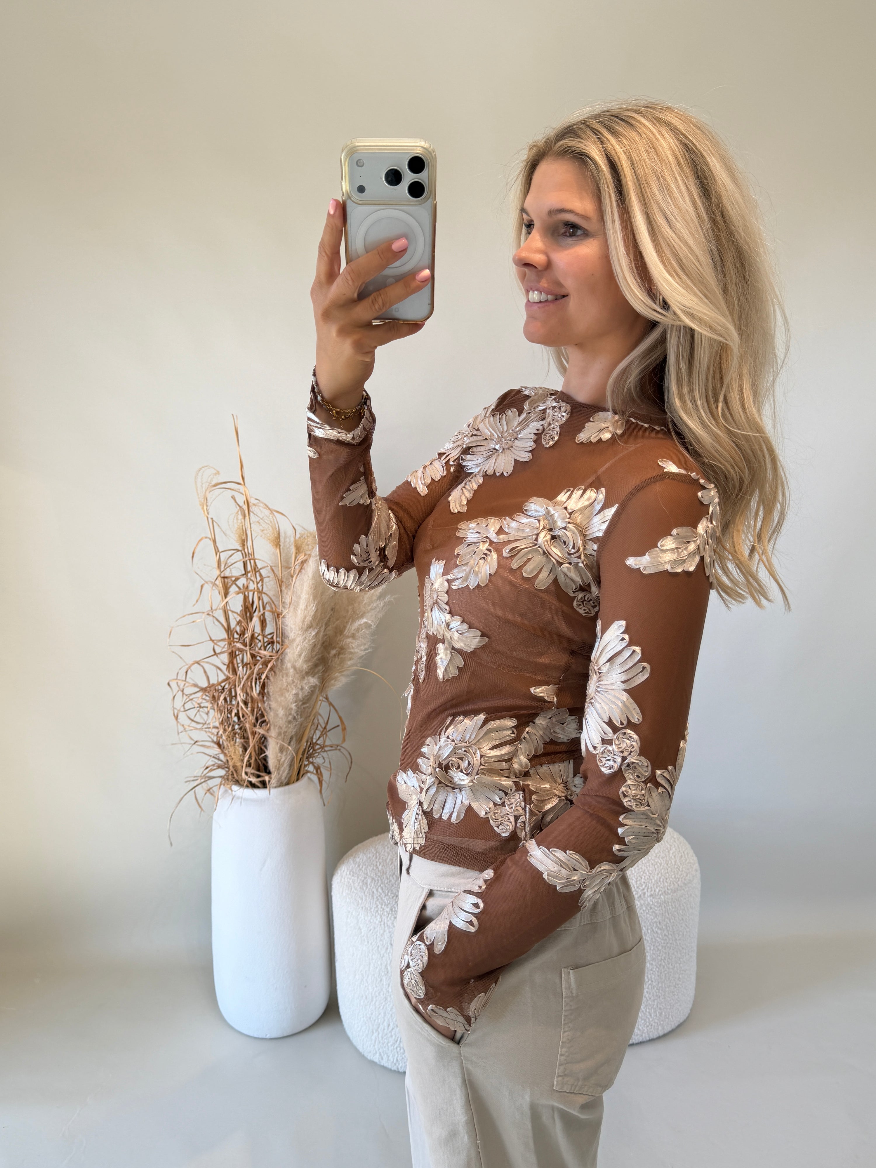 Shirt in Zimt mit Floral Muster