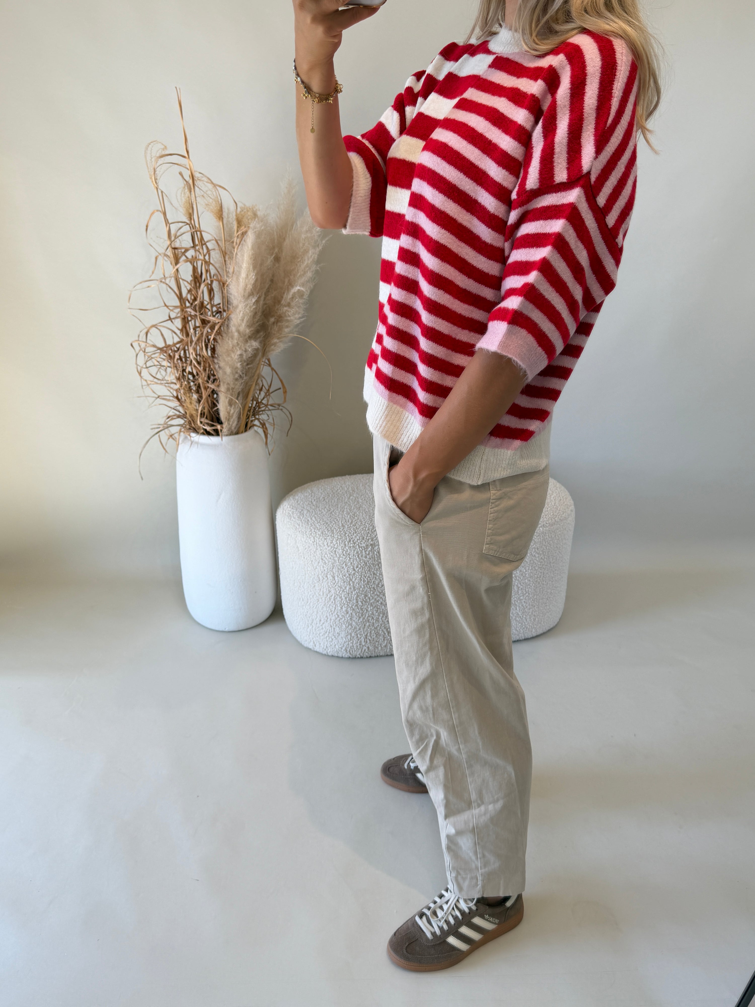 Pullover in Rot / Wollweiß gestreift ( Kurzarm )