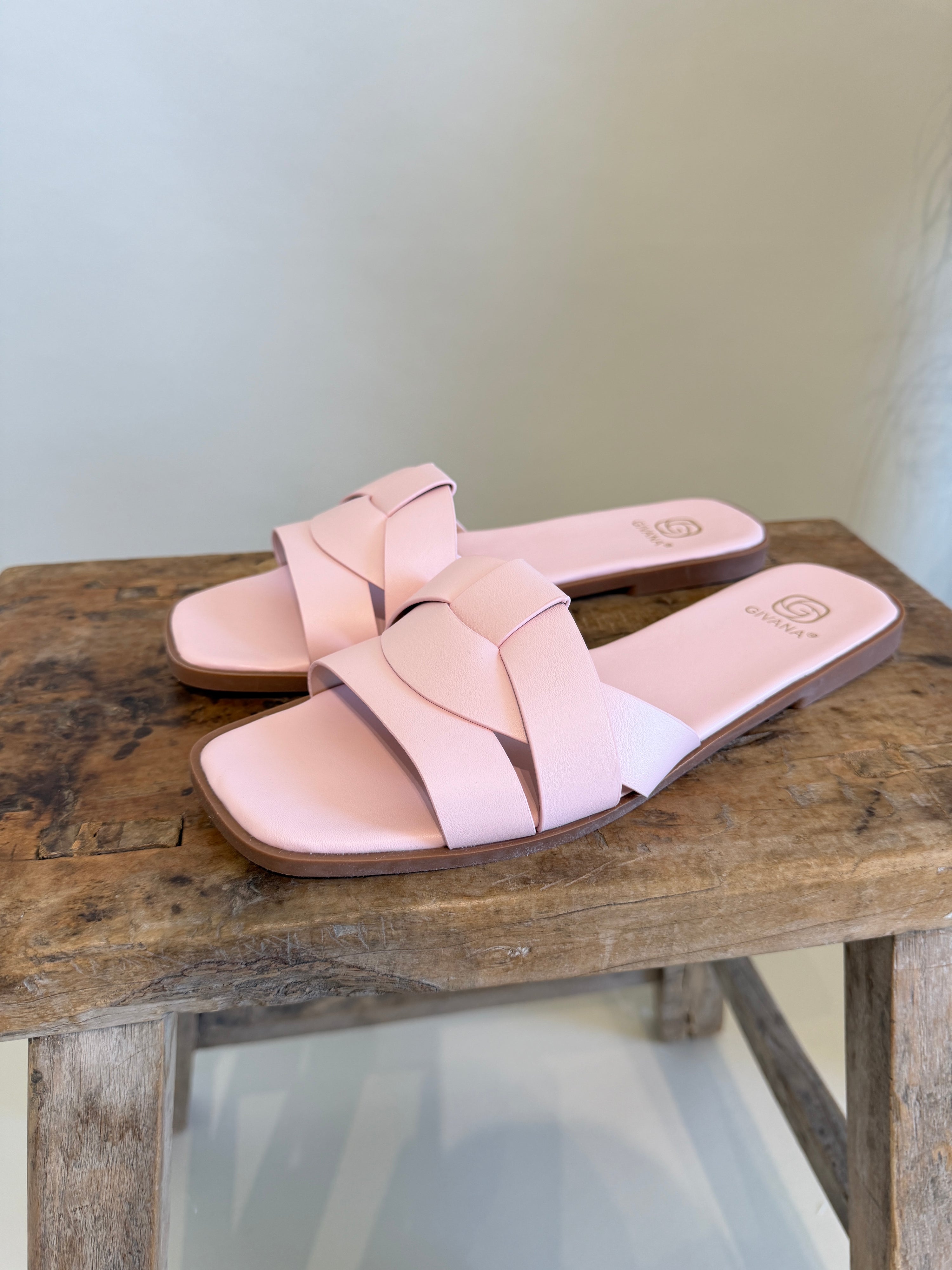 Pantolette in Rosa