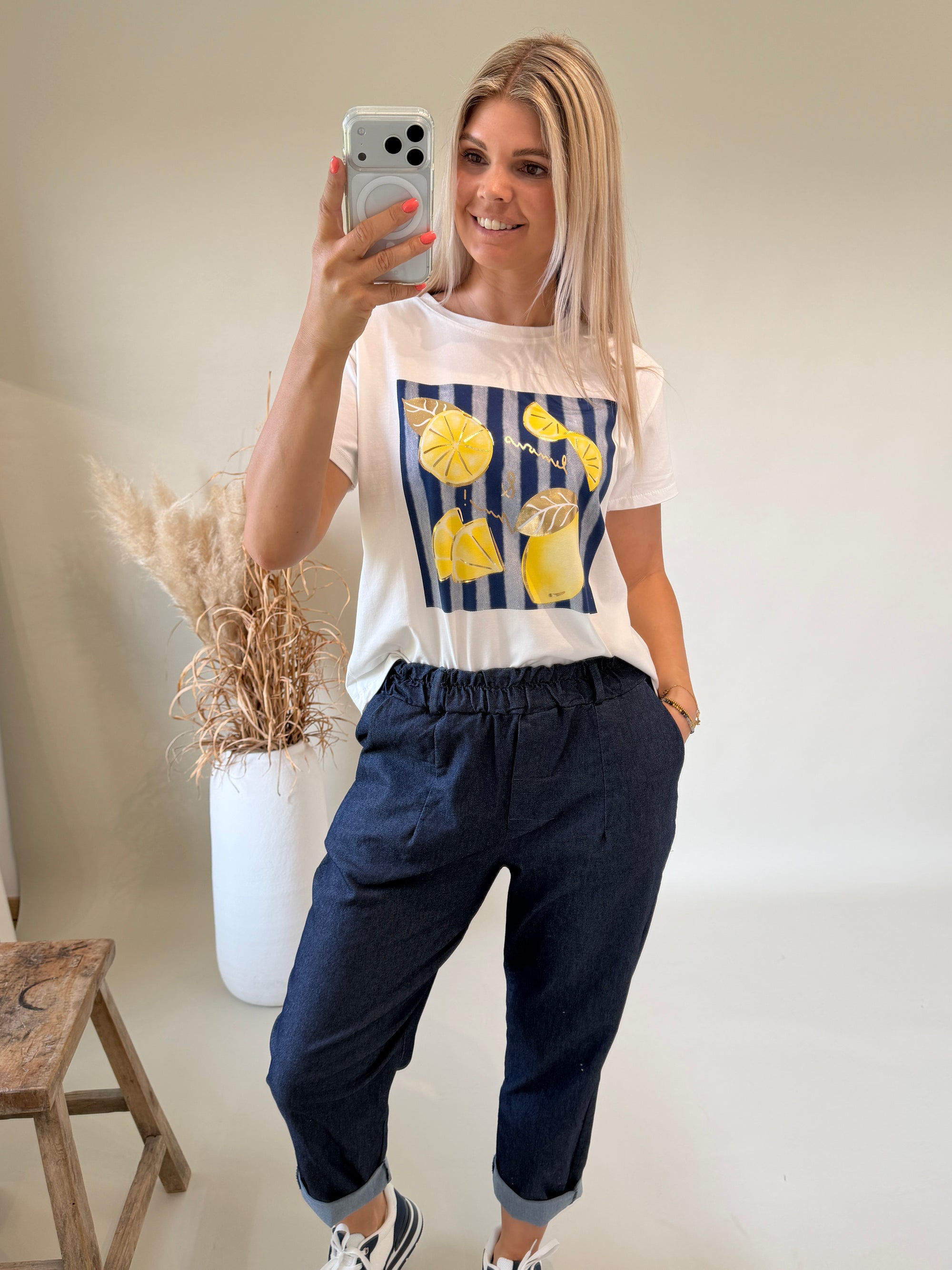 T - Shirt in Weiß mit Zitronen in Blau