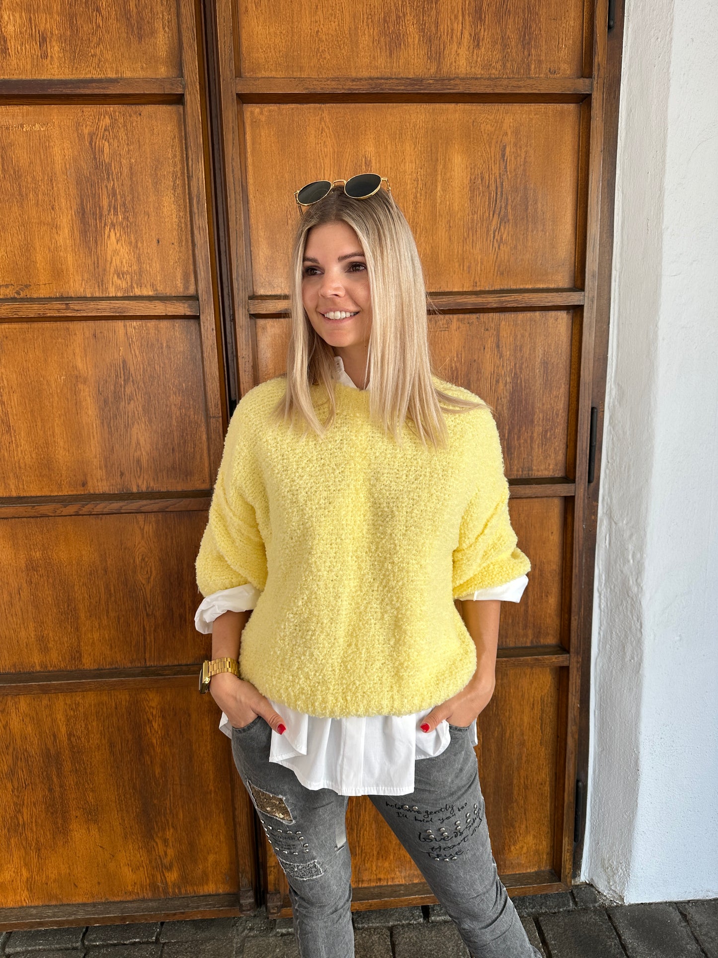 pullover in zitronengelb ( kurzarm)