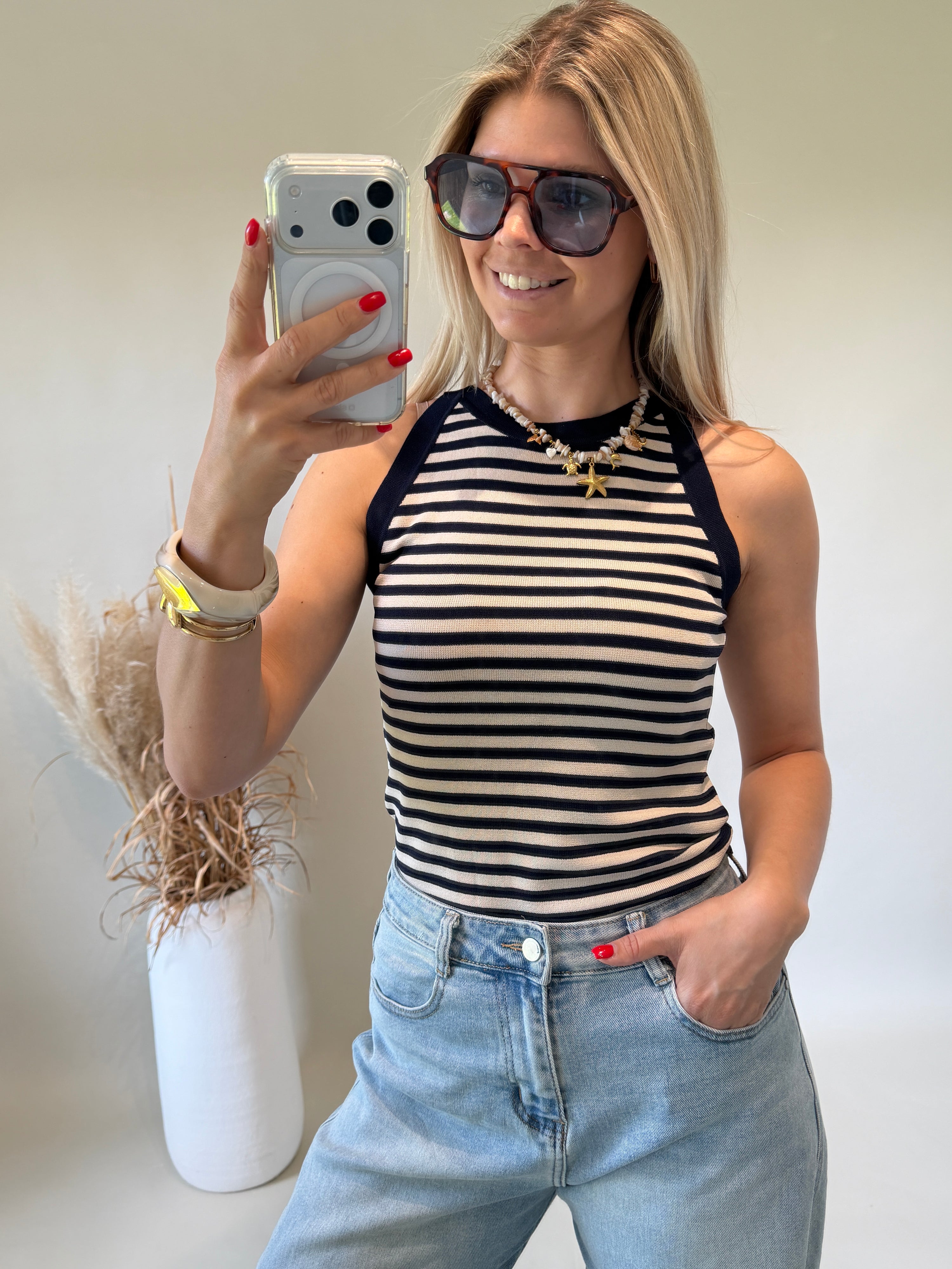 Top in Dunkelblau / Beige gestreift