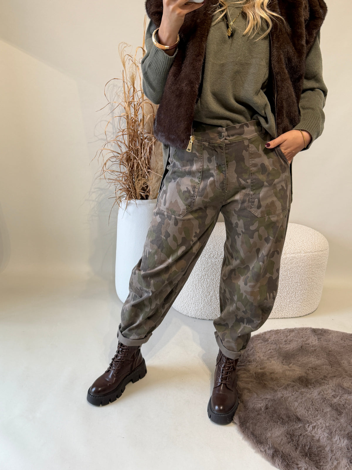 Hose in Camouflage mit Brauntöne ( Ballon )