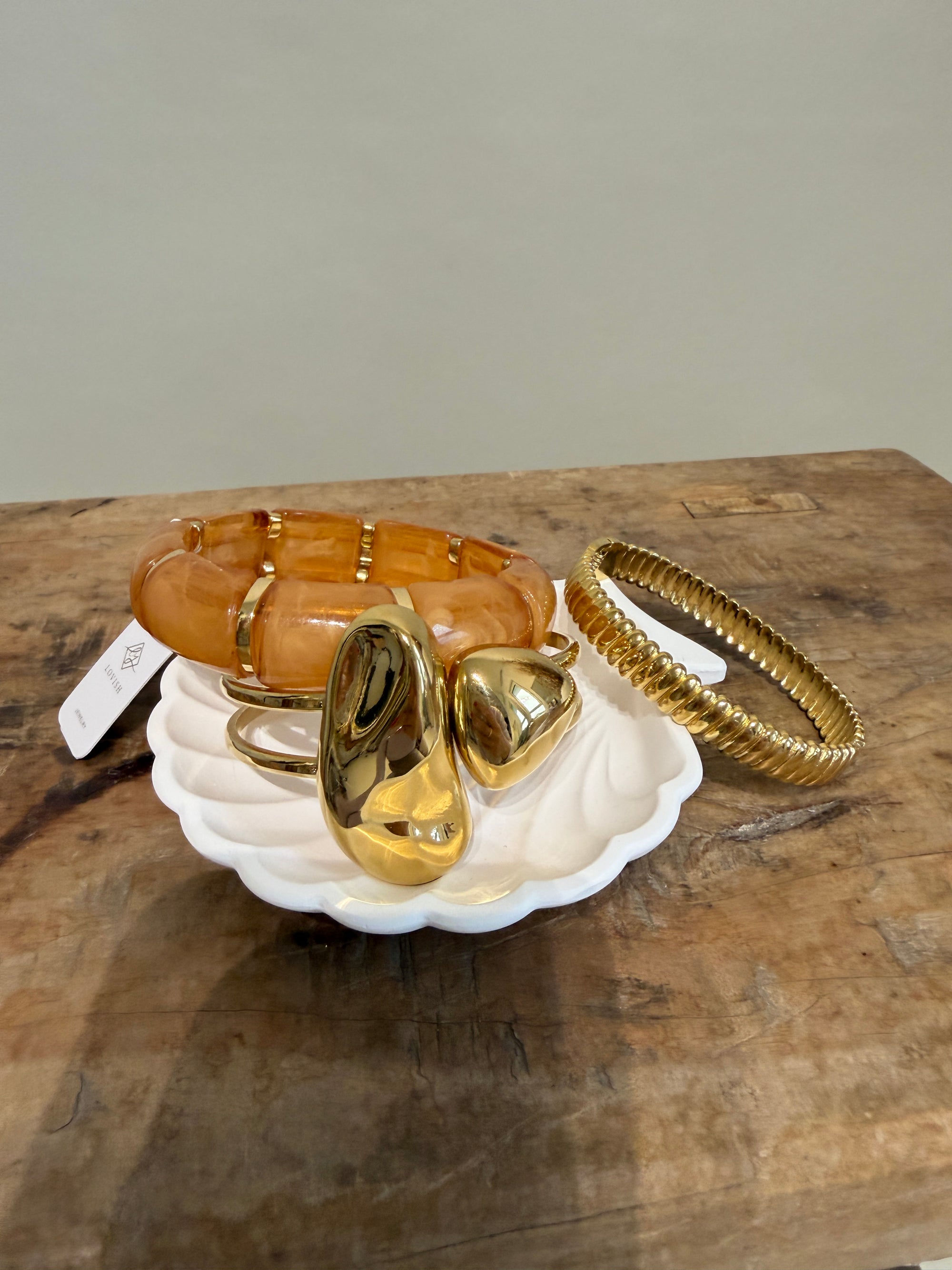 Armreif  in Zimt mit Gold