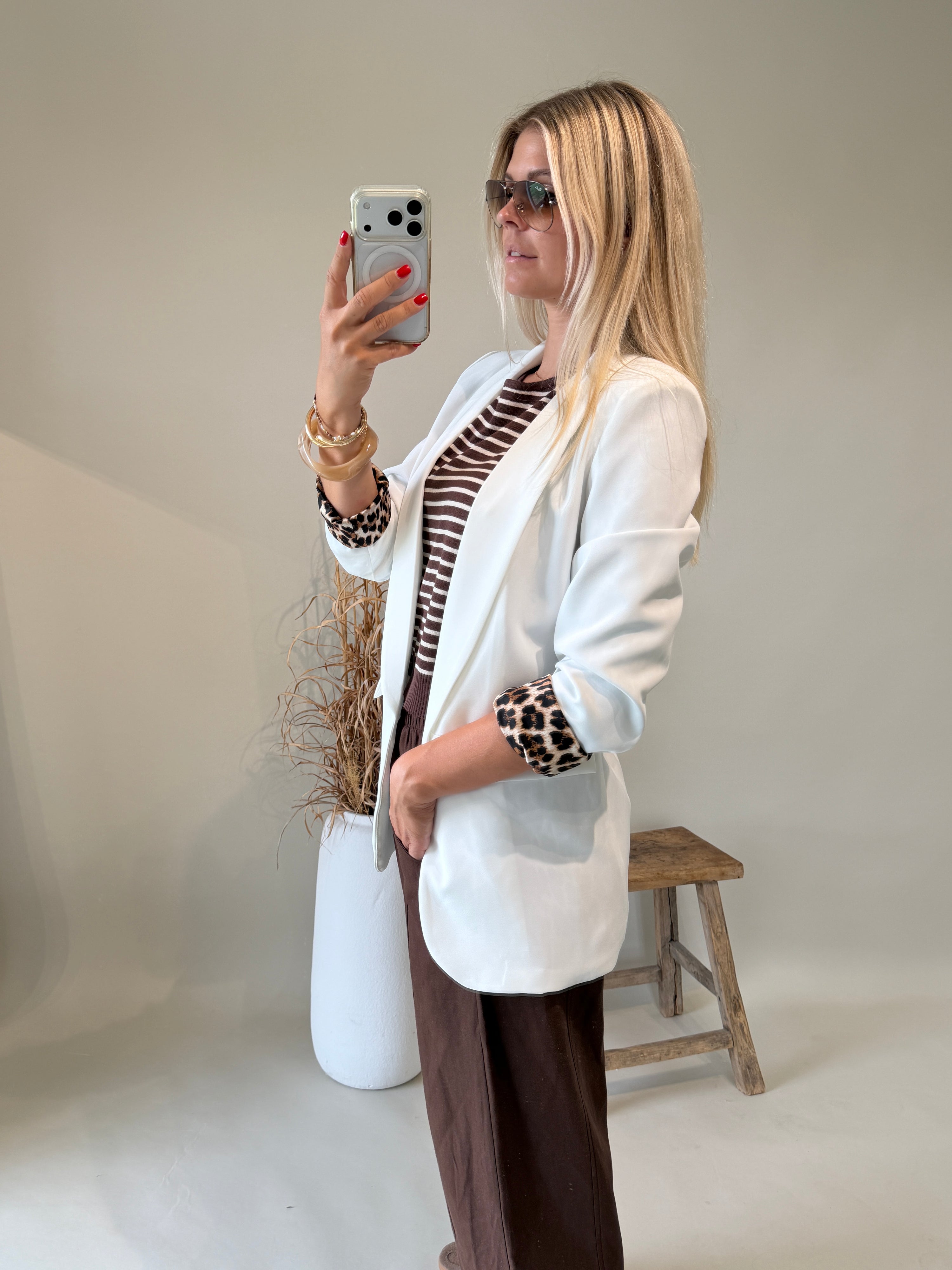 Blazer in Wollweiß mit Leo