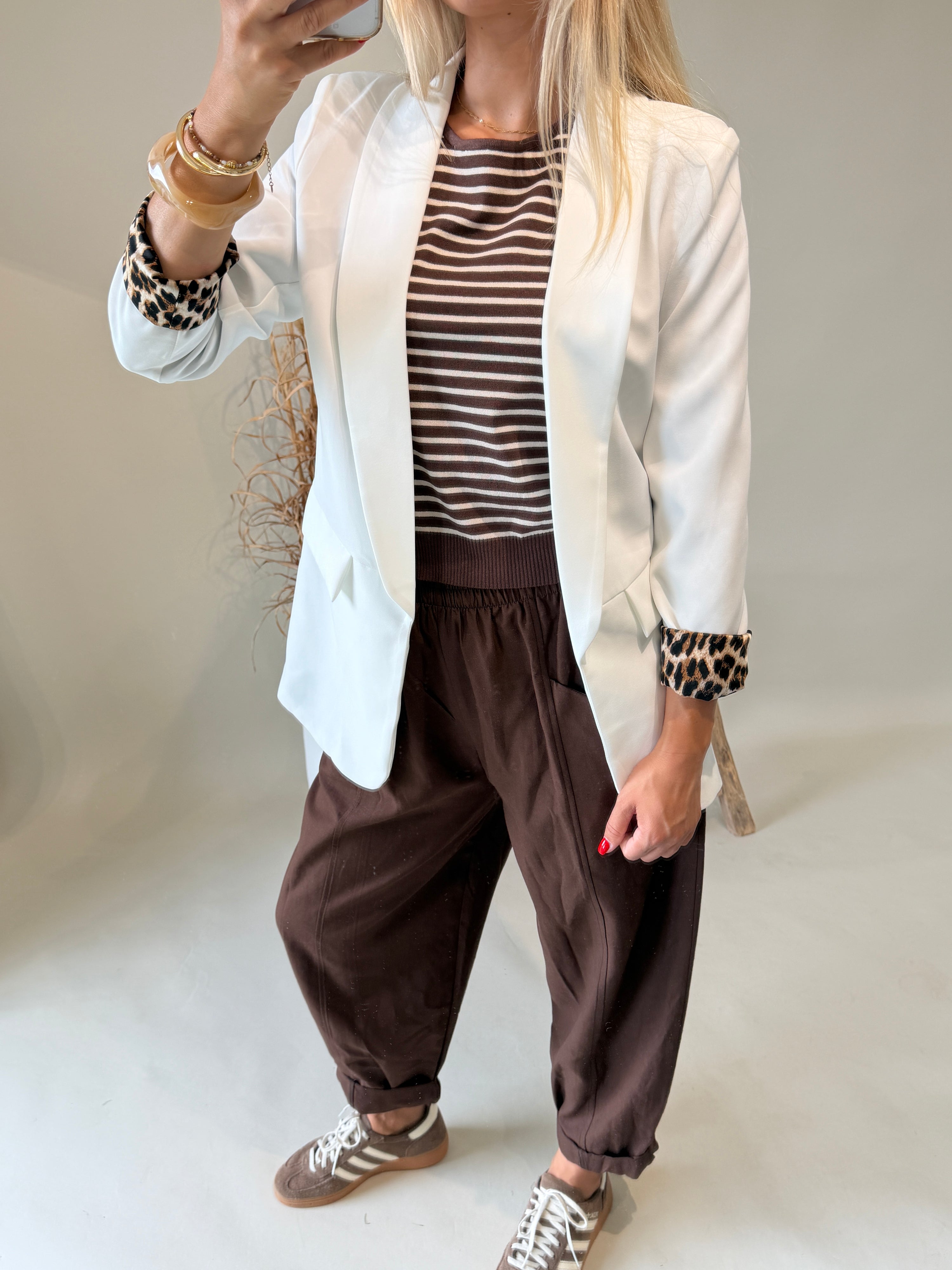 Blazer in Wollweiß mit Leo