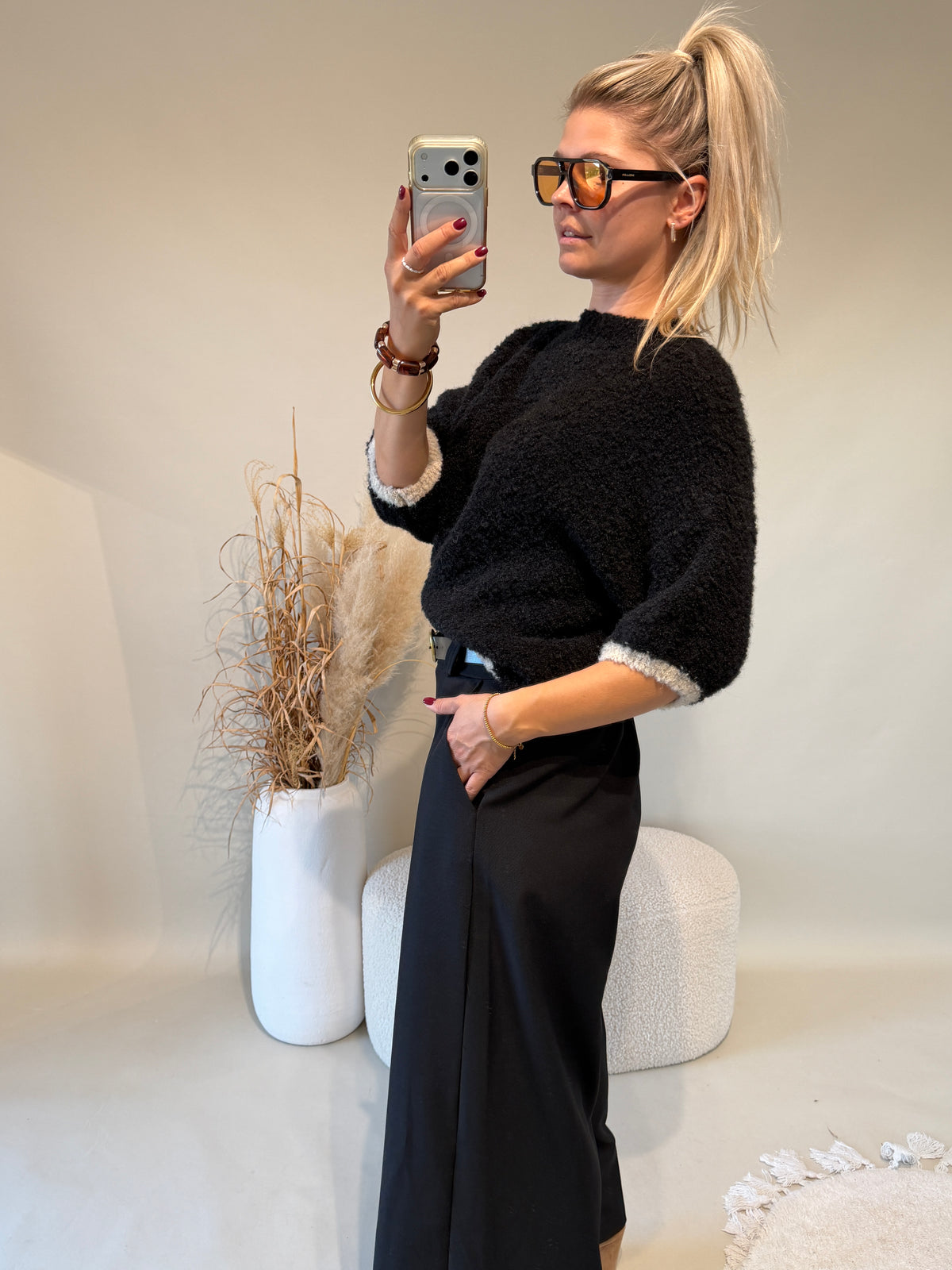 Pullover in Schwarz ( Kurzarm )