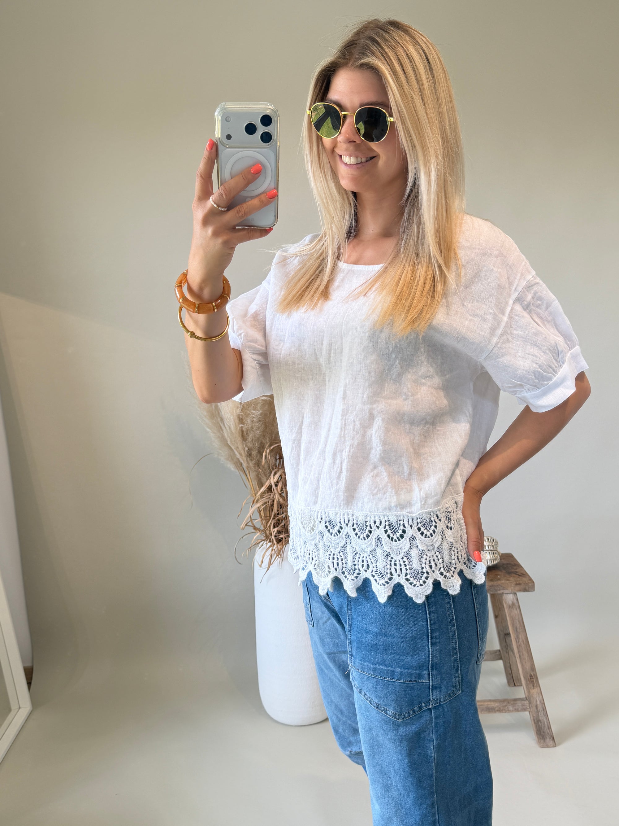 Bluse in Weiß mit Bohospitze unten