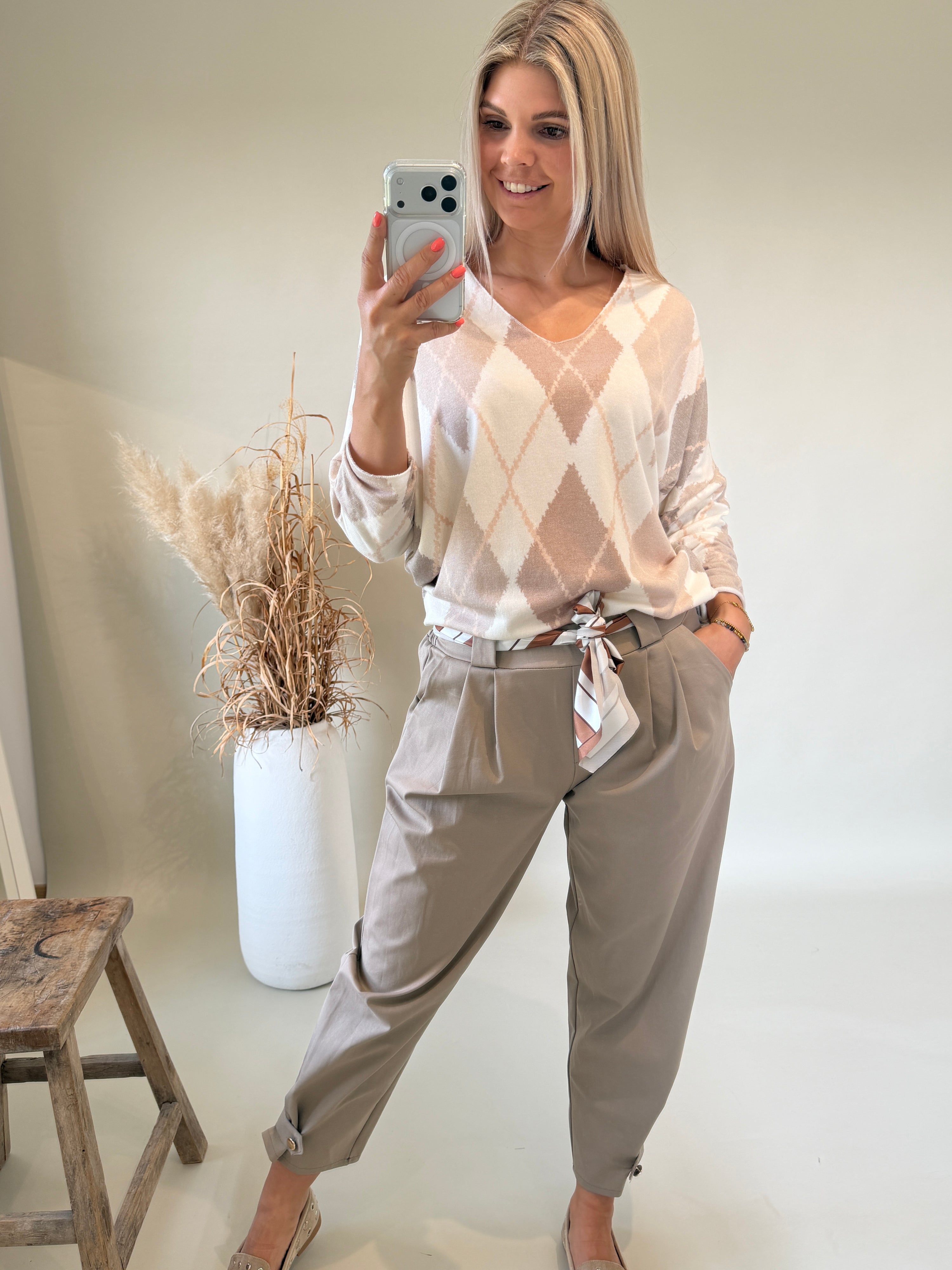 Shirt in Beige / Zimt / Wollweiß mit Rautenmuster