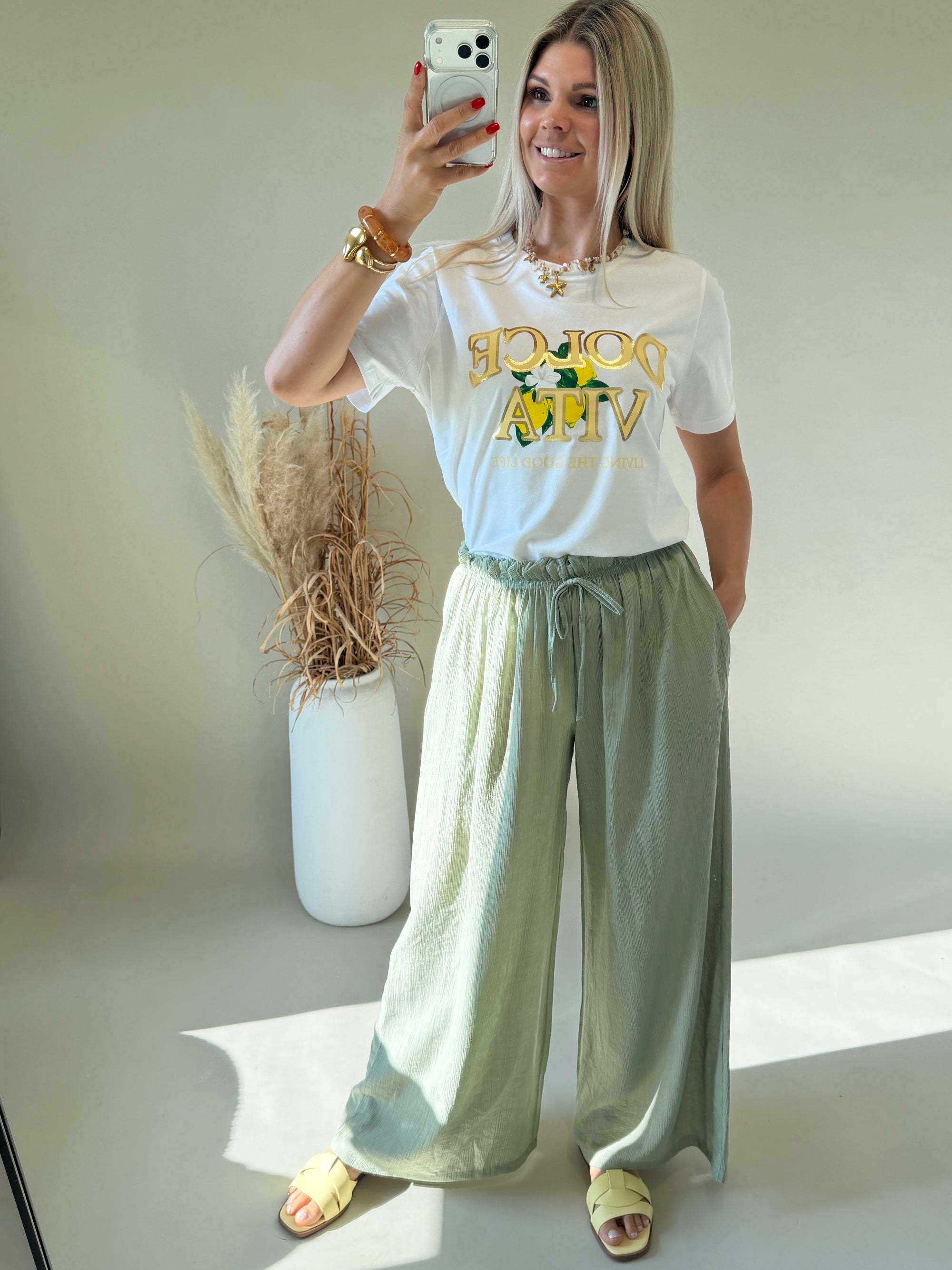 T - Shirt in Weiß mit Aufdruck ( Zitronen und Aufschrift in Gelb )