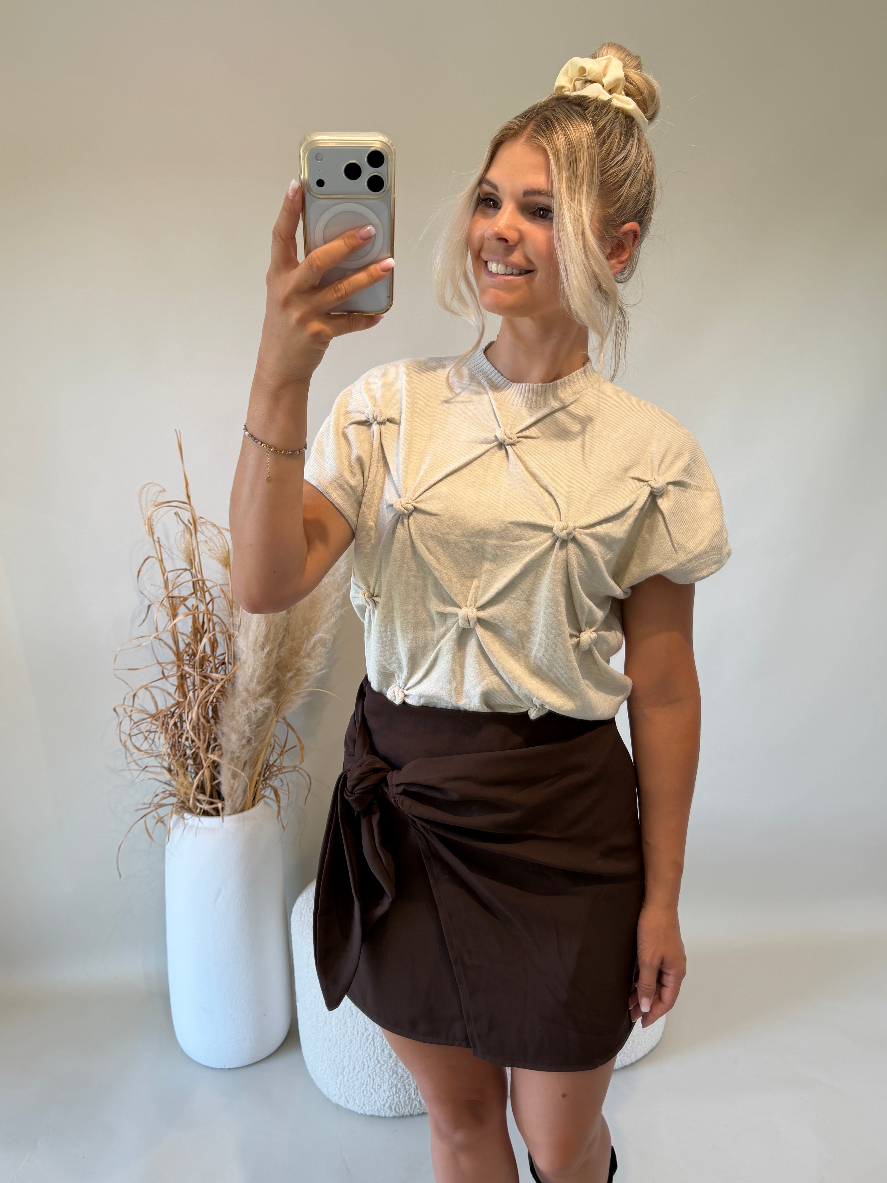 Pullover in Beige ( Kurzarm ) vorne mit Muster