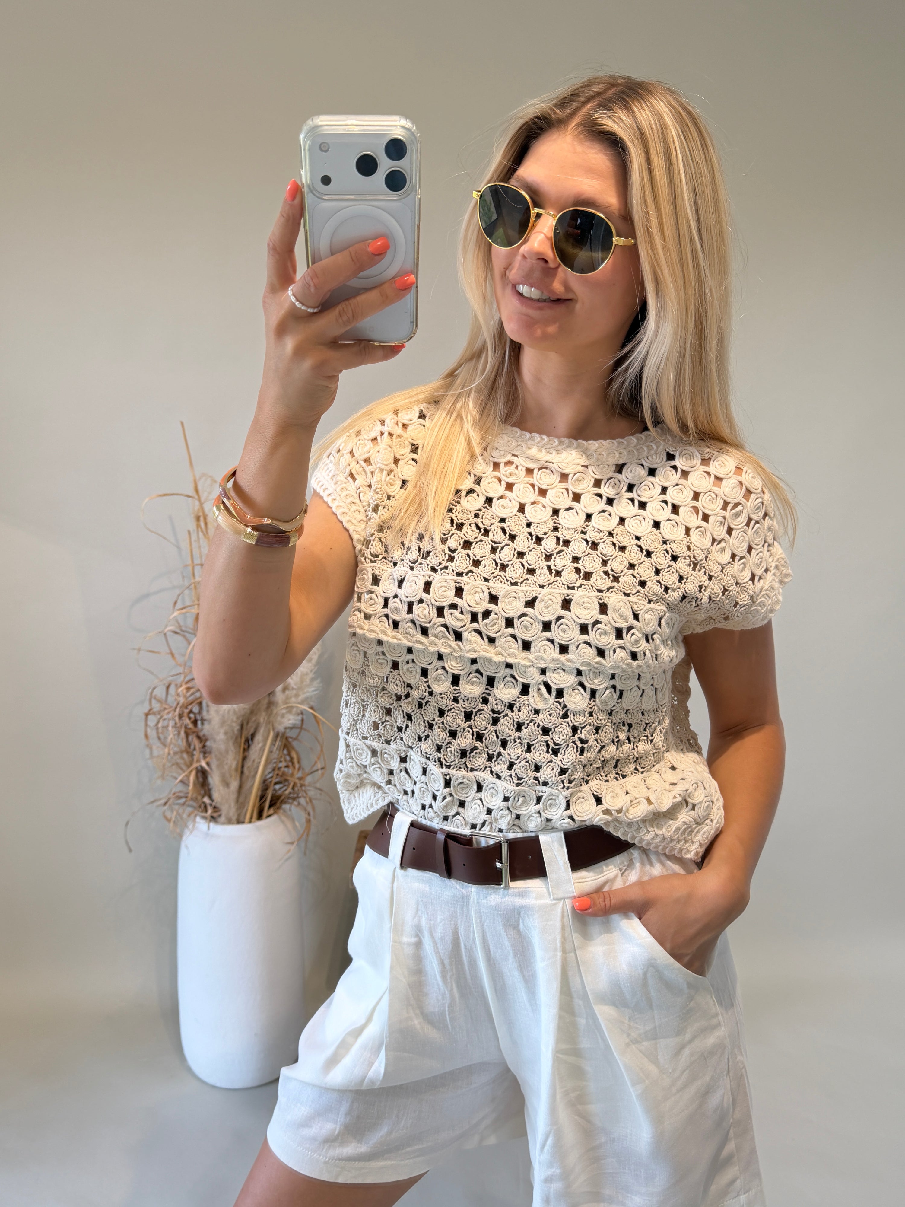 Pullover in Beige aus Bohospitze ( Ärmellos )