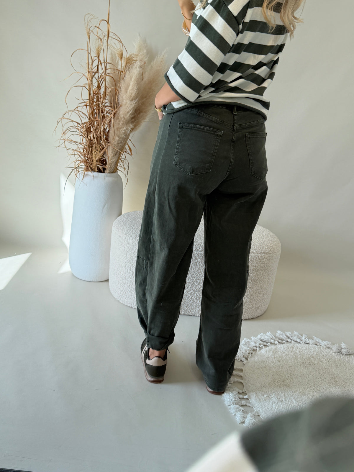 Jeans in Olivgrün ( Ballon )
