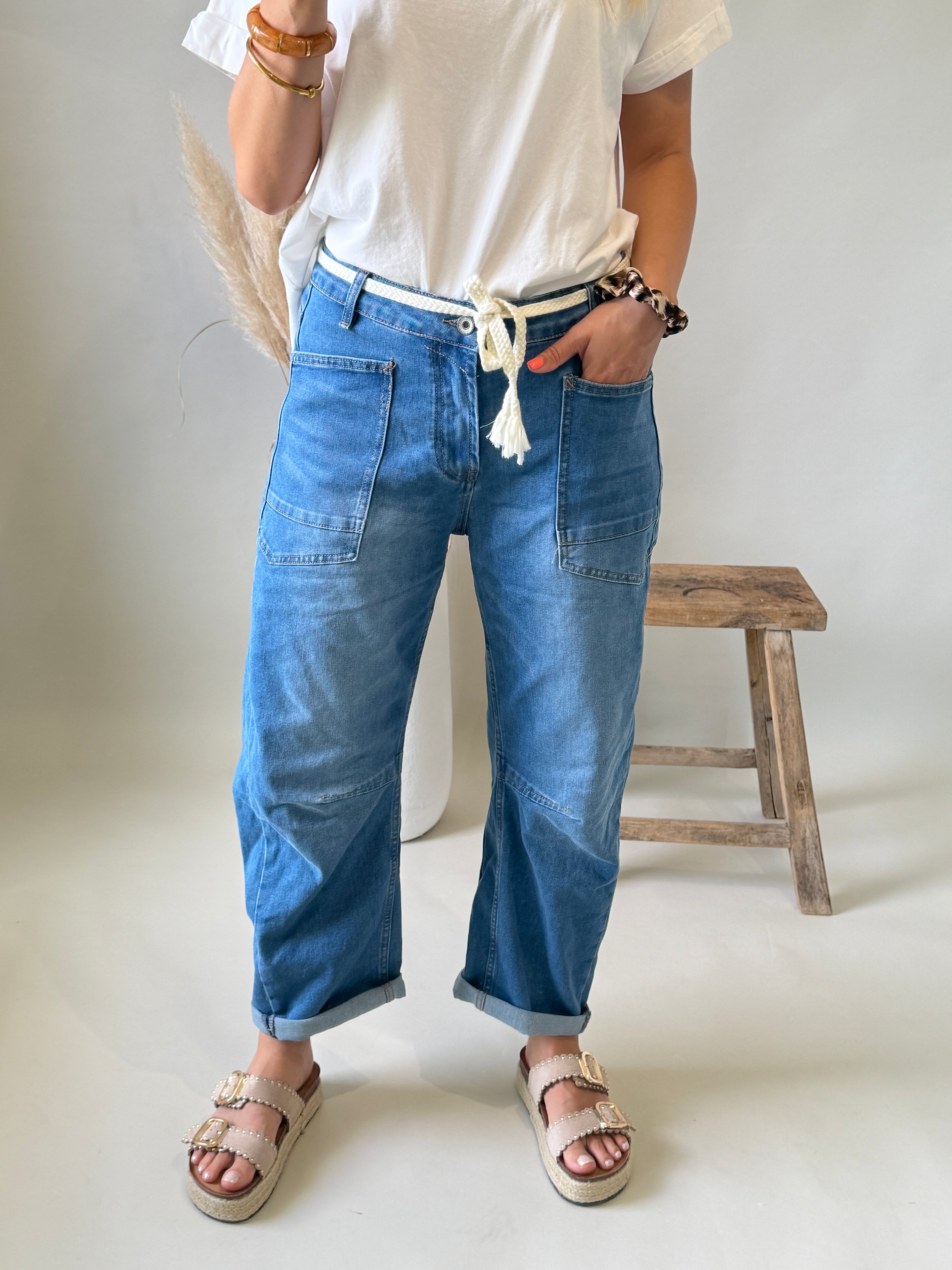Jeans ( Ballon ) mit großen Taschen vorne