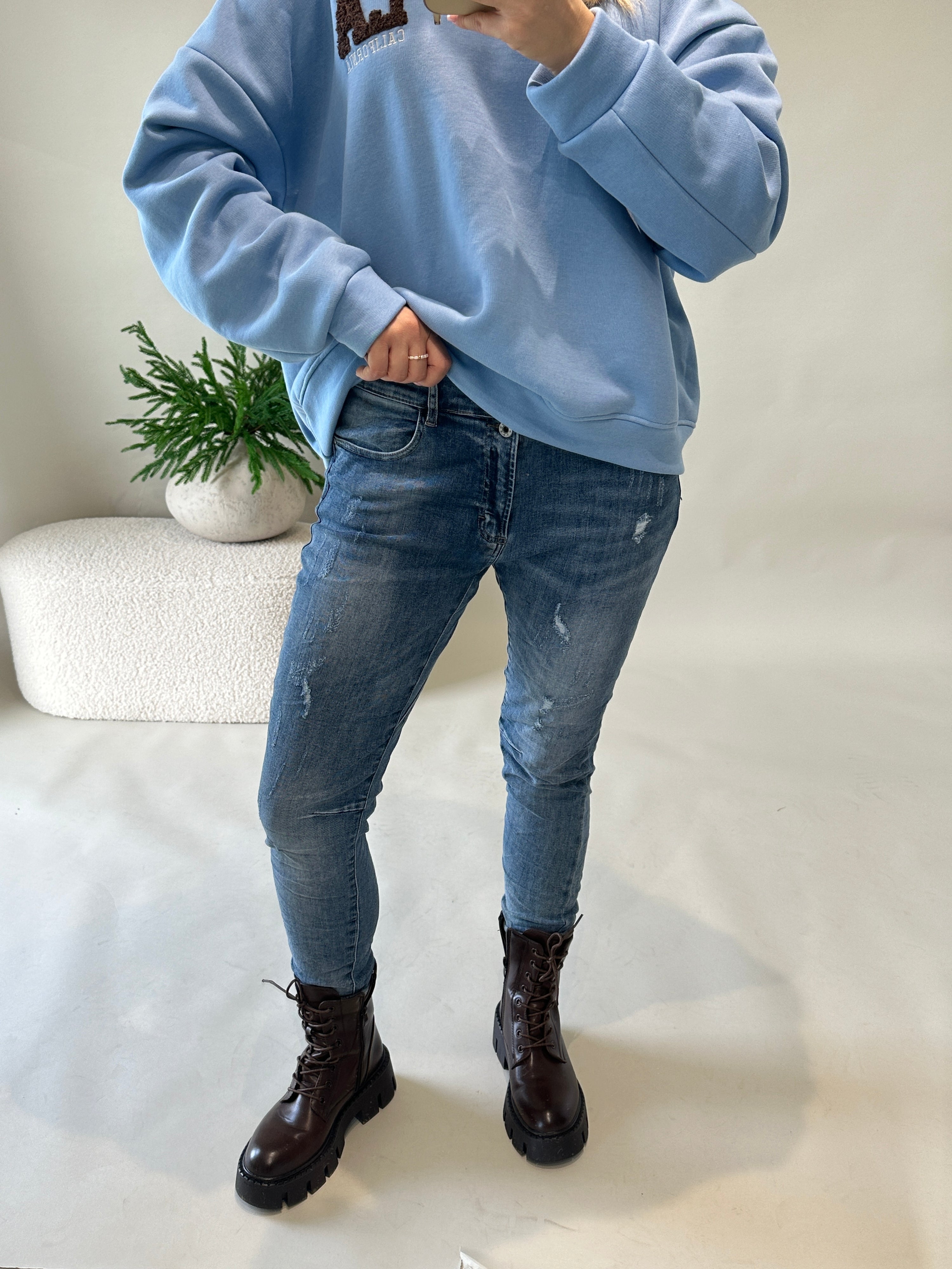 Jeans mit Gummizug hinten