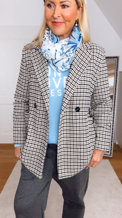 Schal in Blau mit Leomuster