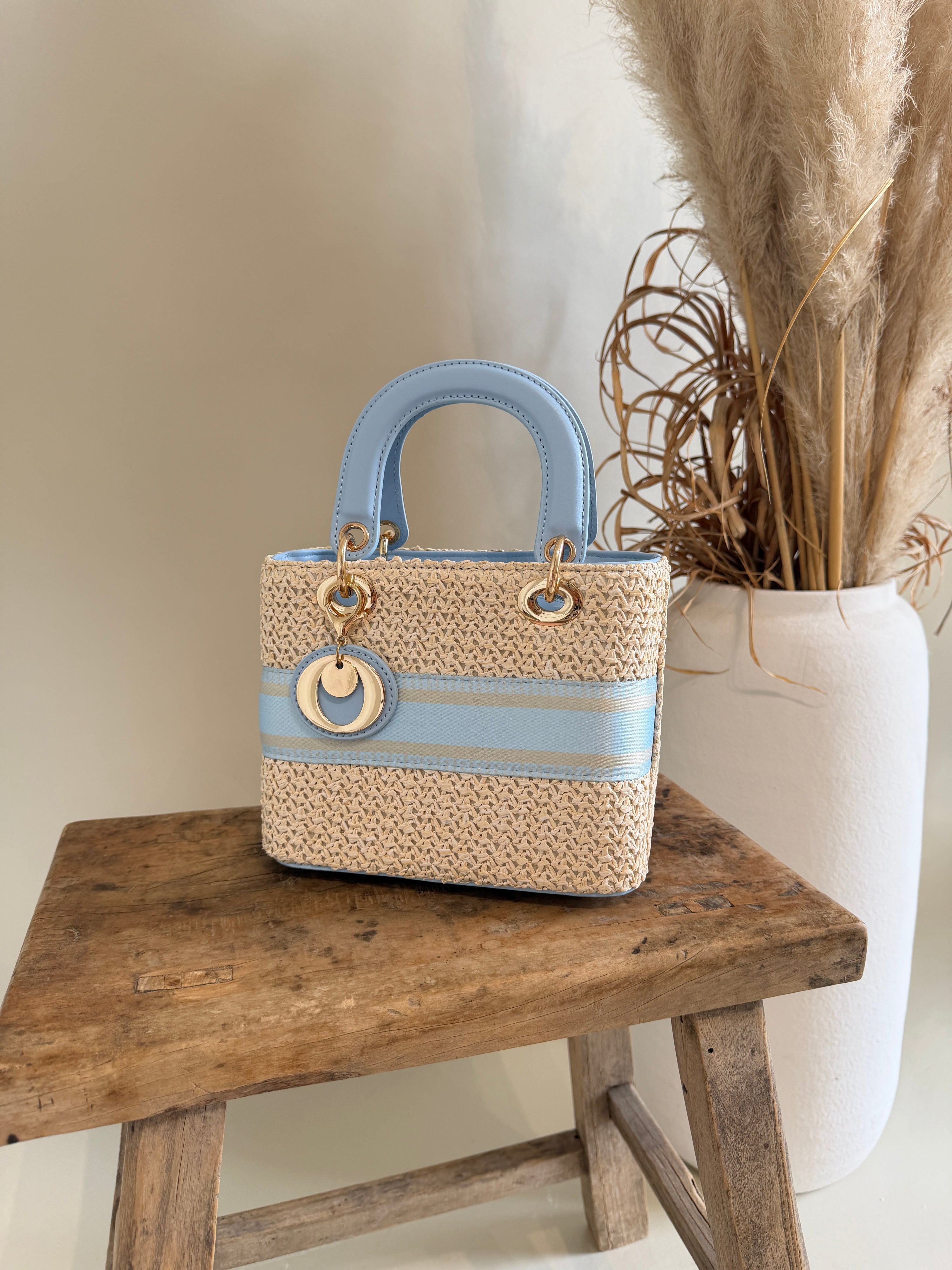 Tasche in Beige / Hellblau