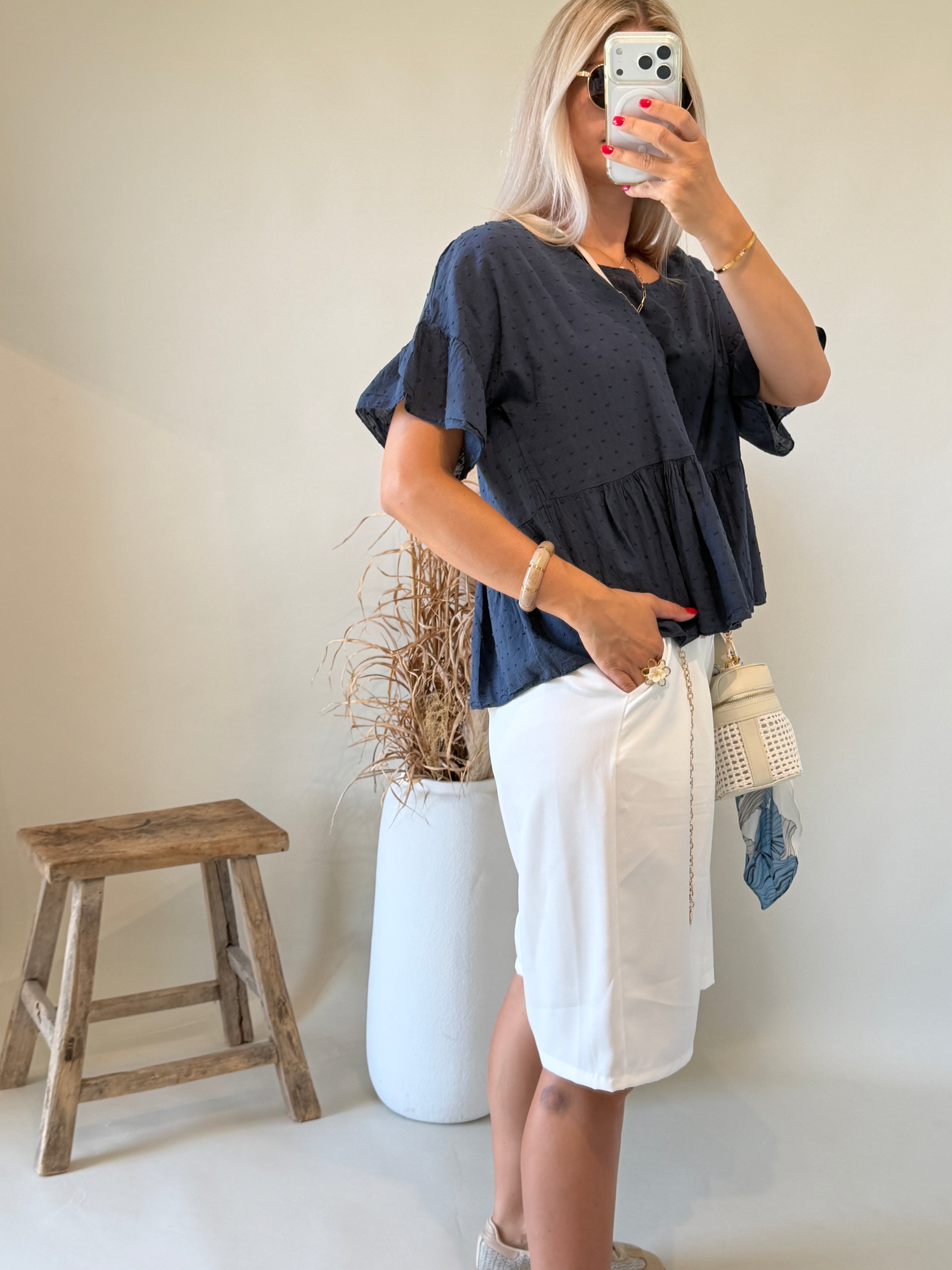 Bluse in Dunkelblau mit Pünktchen - Muster