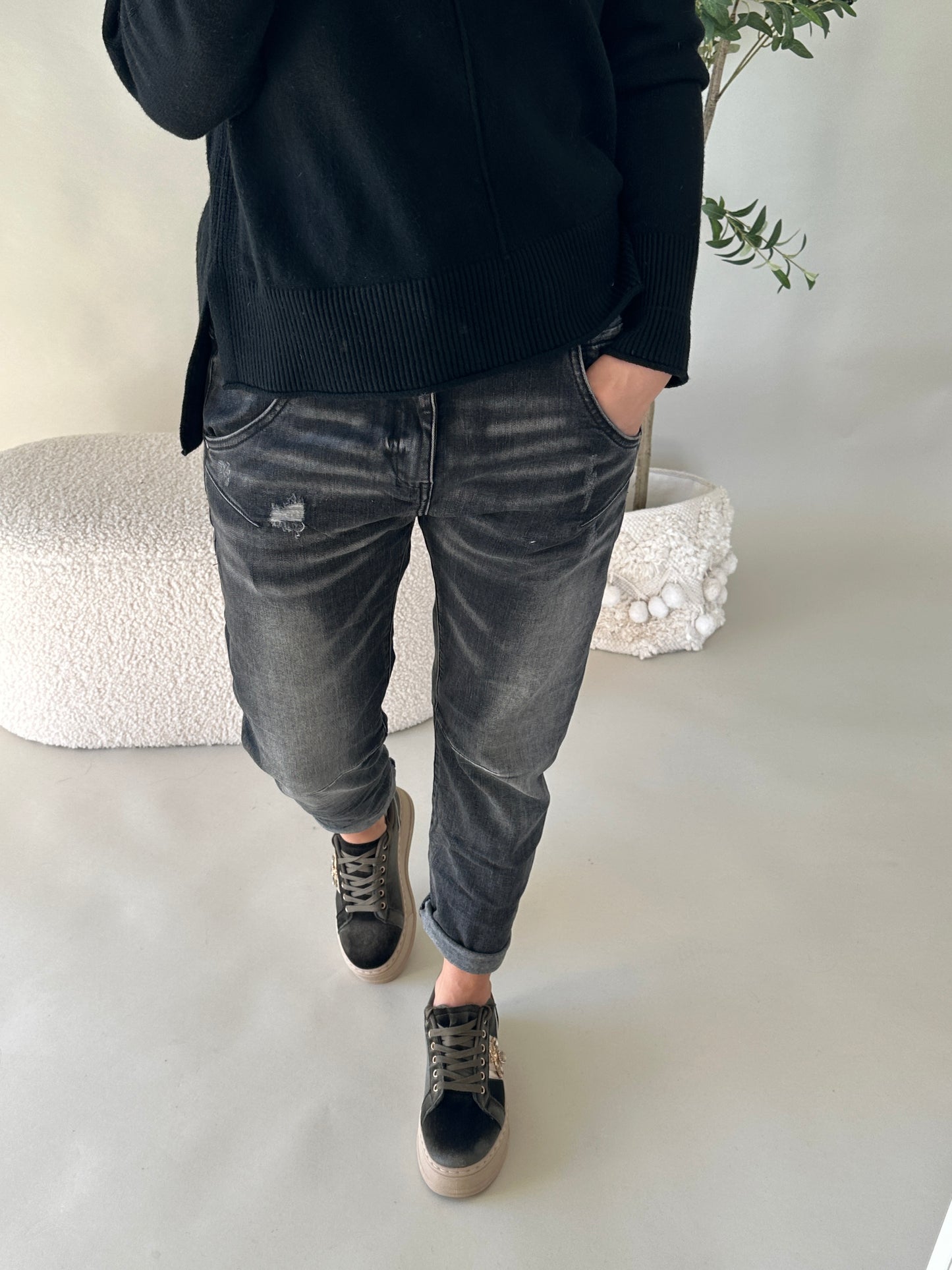 jeans in schwarz s. woman