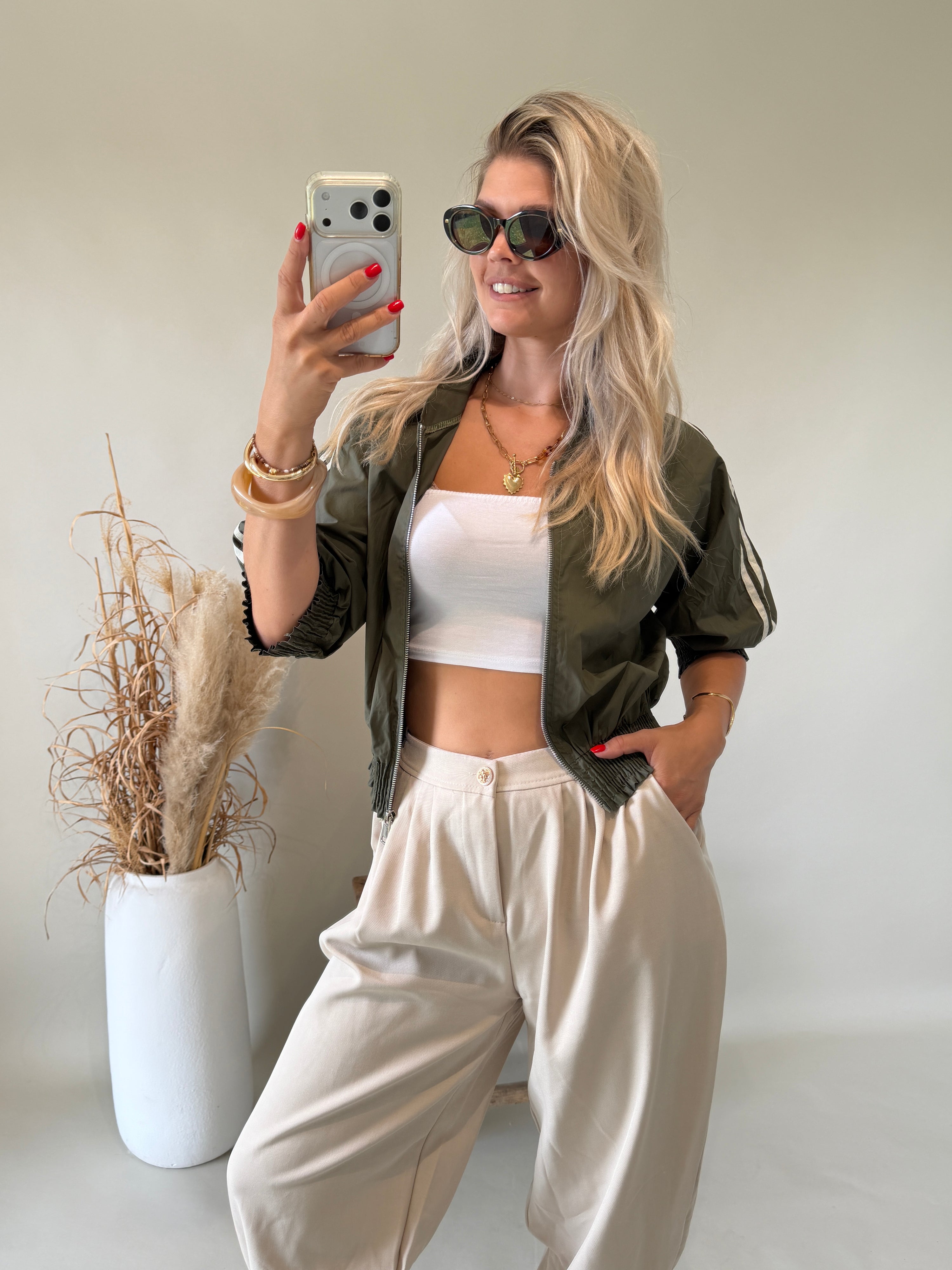 Jacke in Olivgrün 3/4 Arm