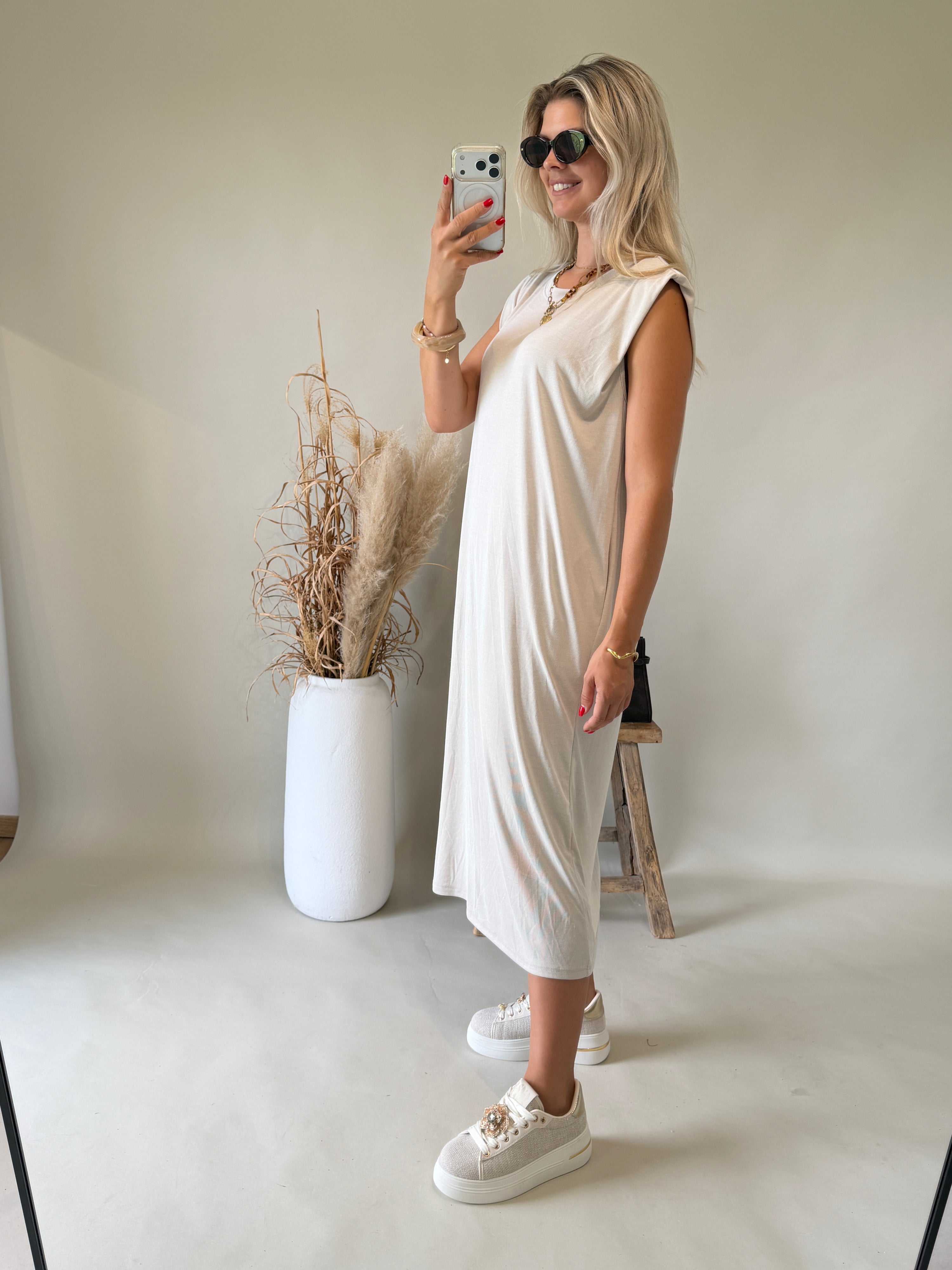 Kleid in Stein ( ärmellos )