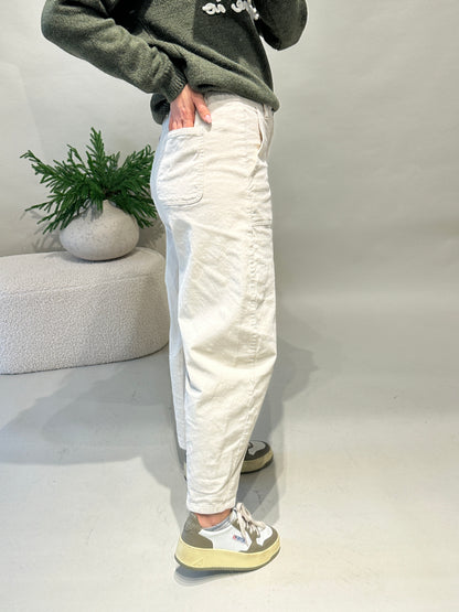 Hose in Sand Ballonhose ( Feincord ) und Gürtel