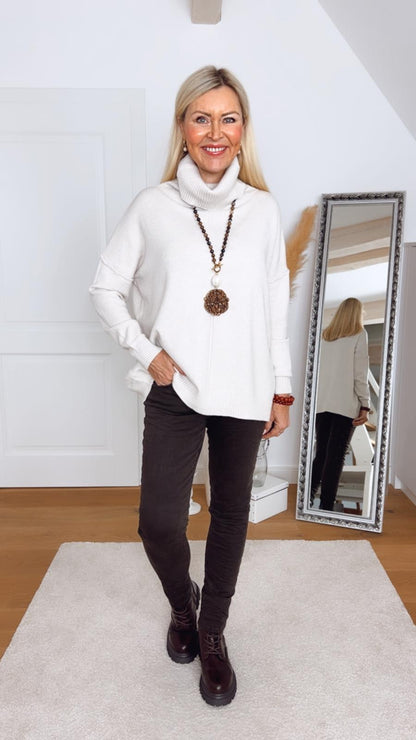 Kaschmir Pullover in Sandfarben und Rolli