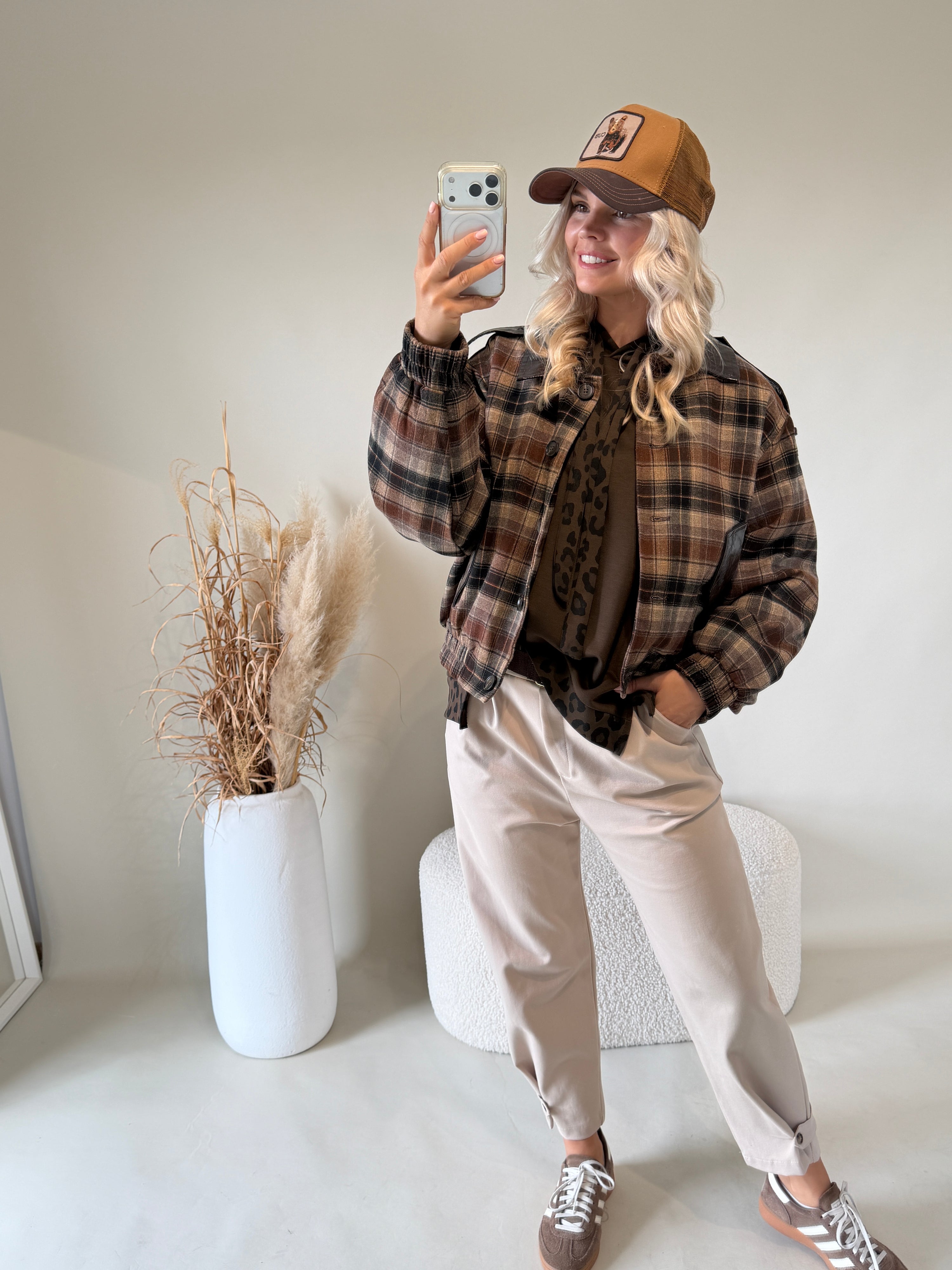 Jacke in verschiedenen Brauntönen ( Kariert )