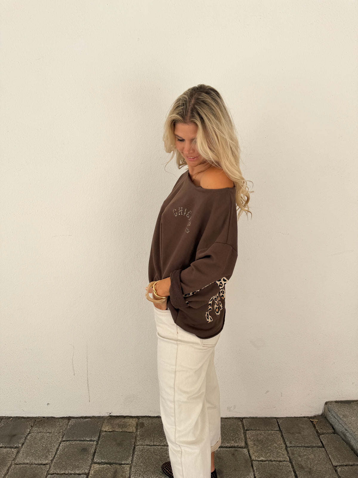 Shirt in Schokobraun mit Leoaufdruck ( Chicago )