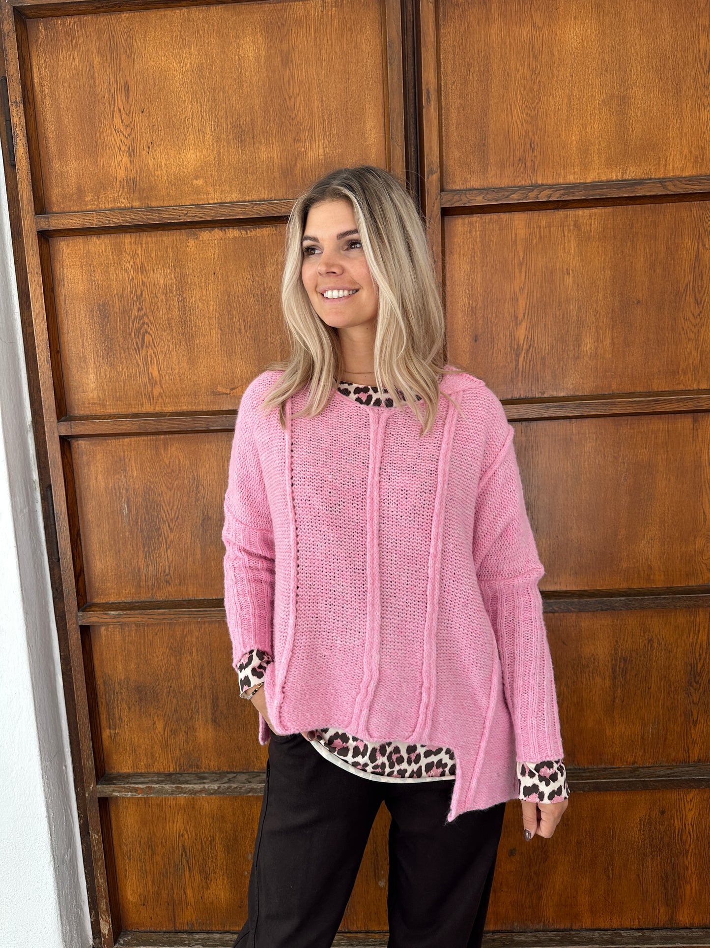 pullover in rosa