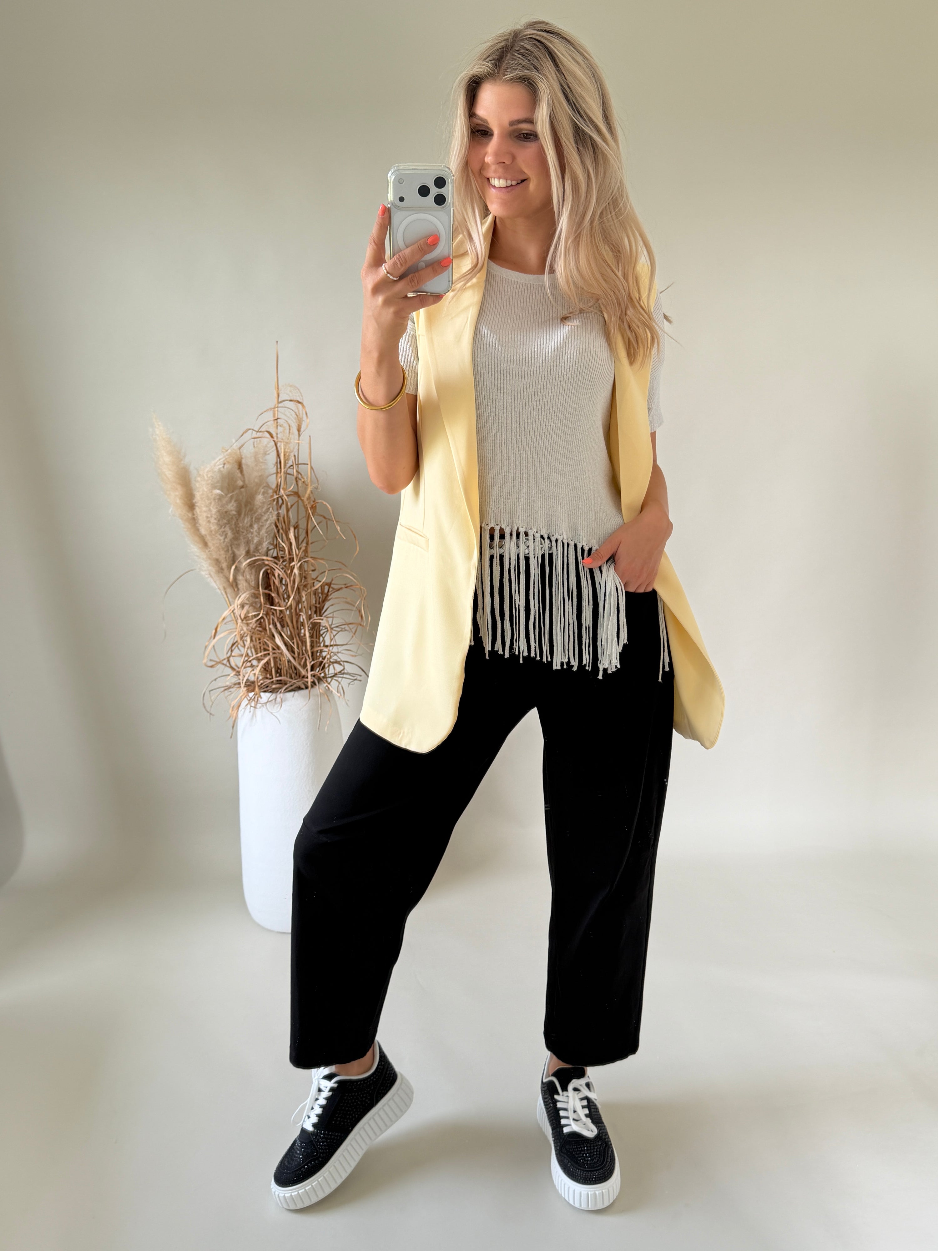 Blazer in Vanillengelb ärmellose