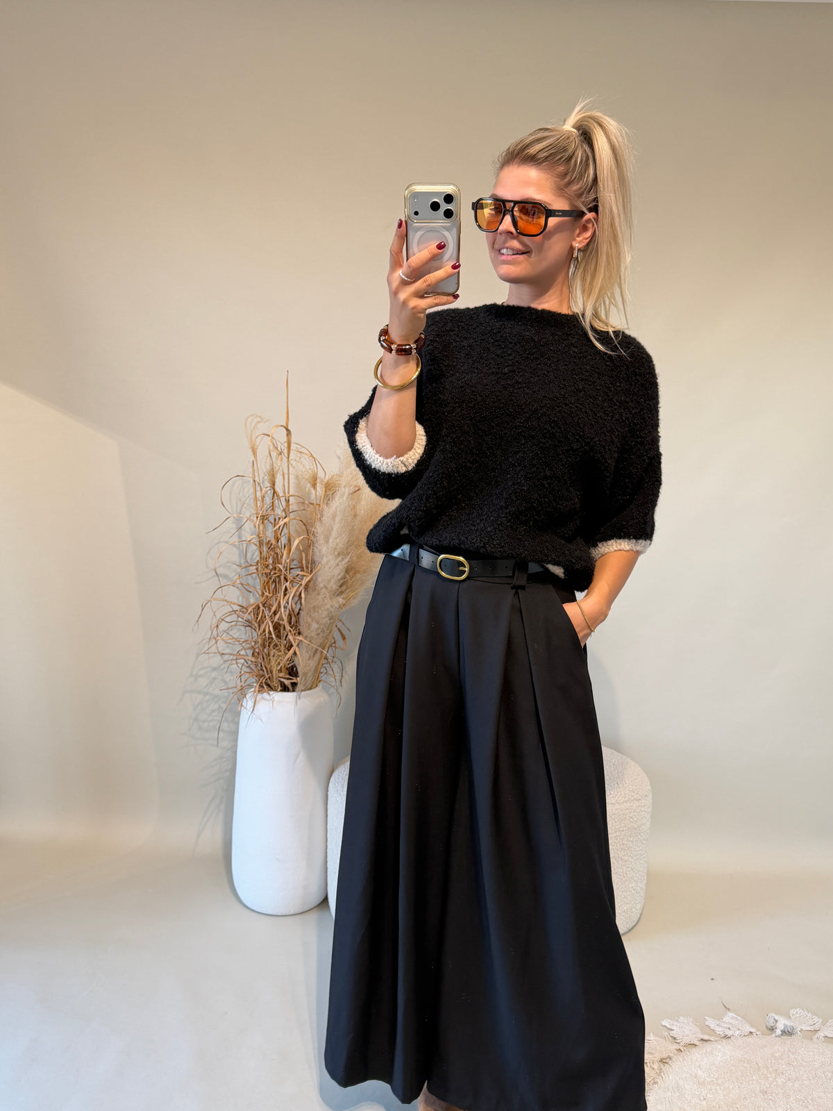 Pullover in Schwarz ( Kurzarm )
