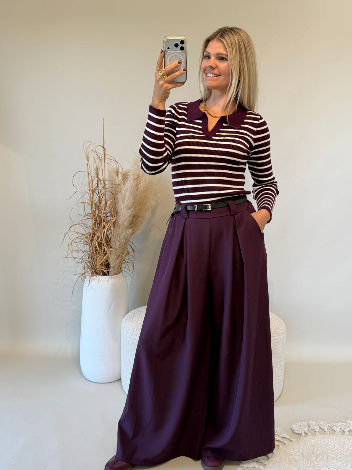 Pullover in Burgundy / Wollweiß gestreift
