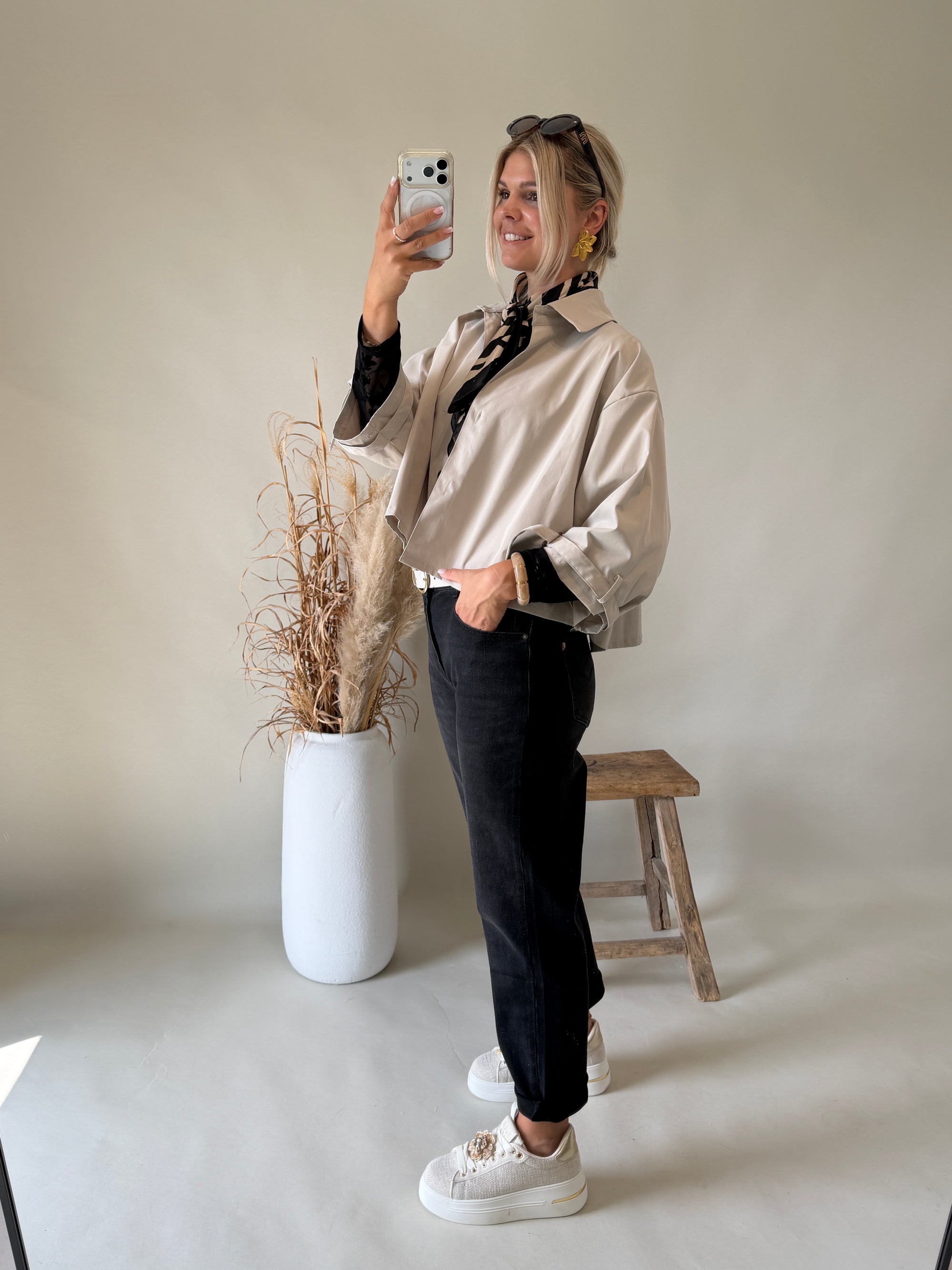 Jeans in Dunkelgrau ( Mom Fit )