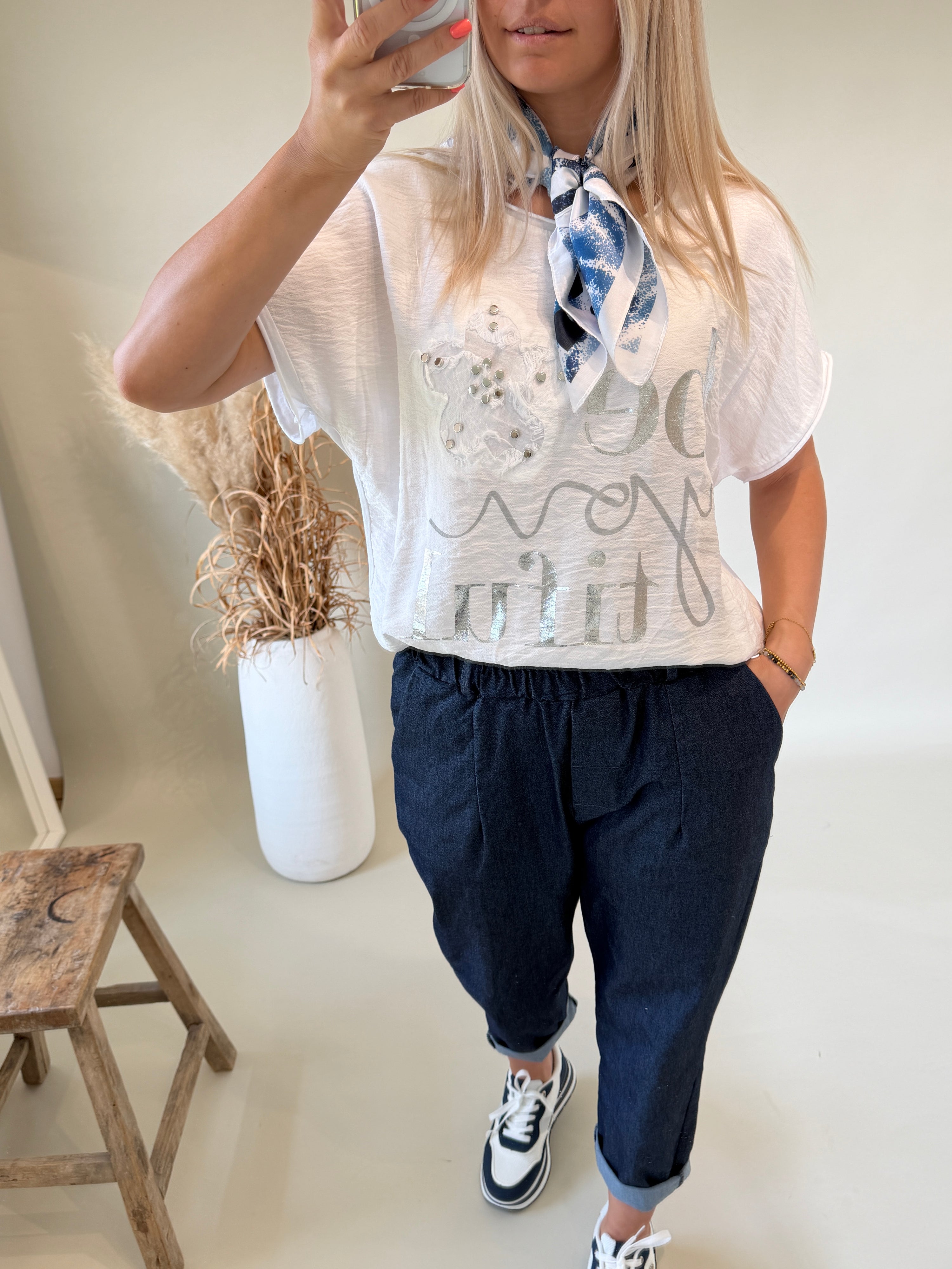 T - Shirt in Weiß mit Glitzeraufdruck