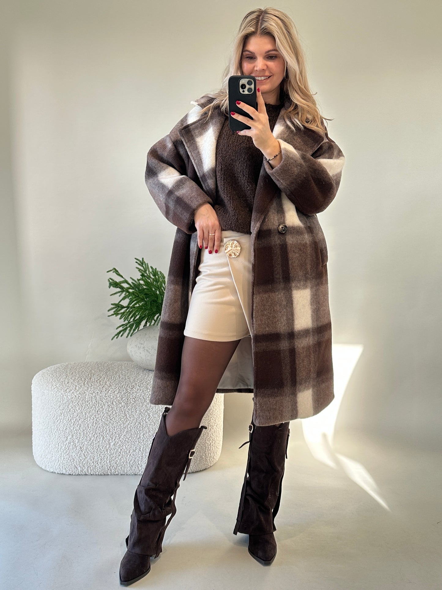 mantel in schokobraun/wollweiß (karo)