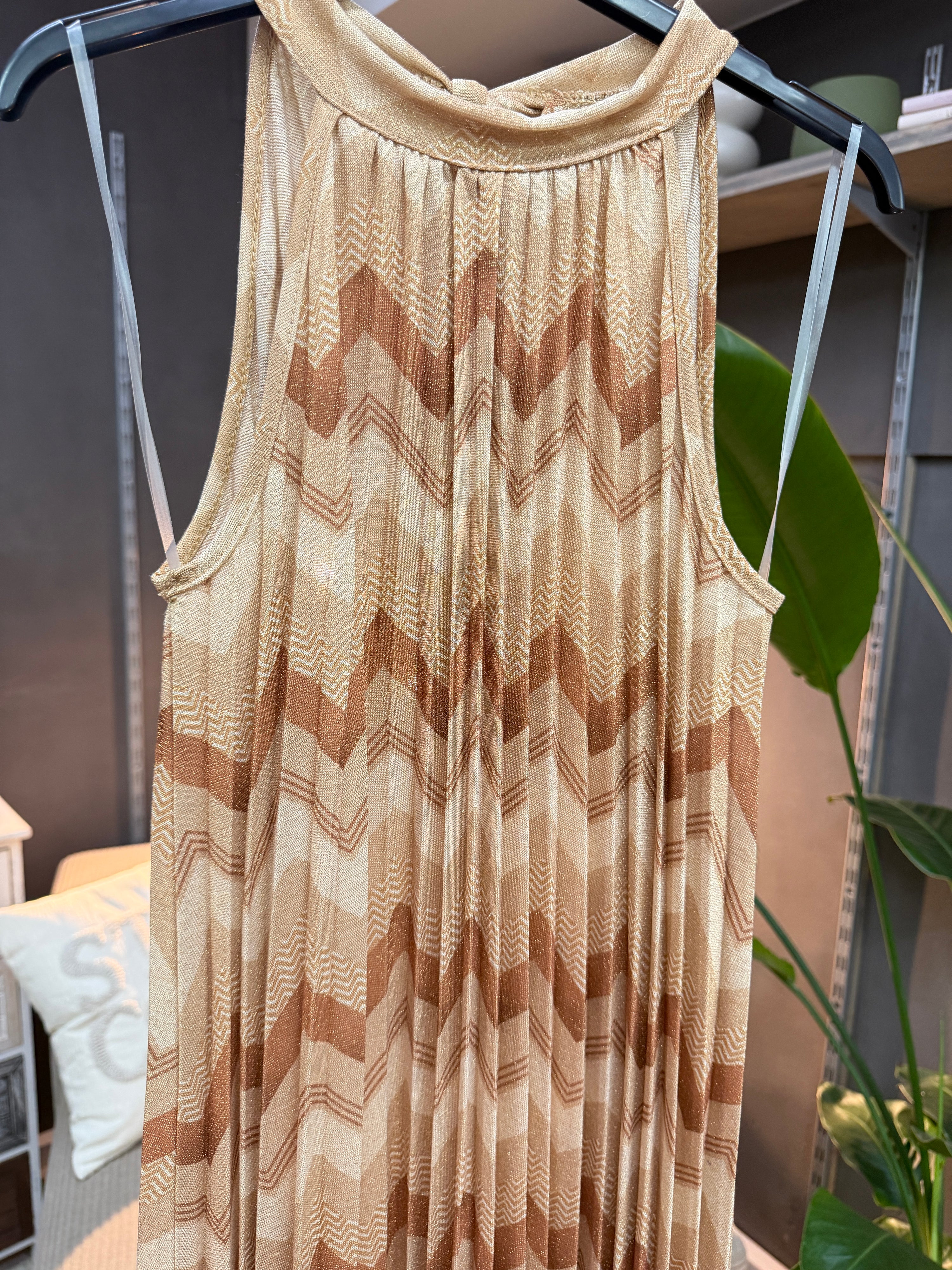 #16 Kleid in Beige