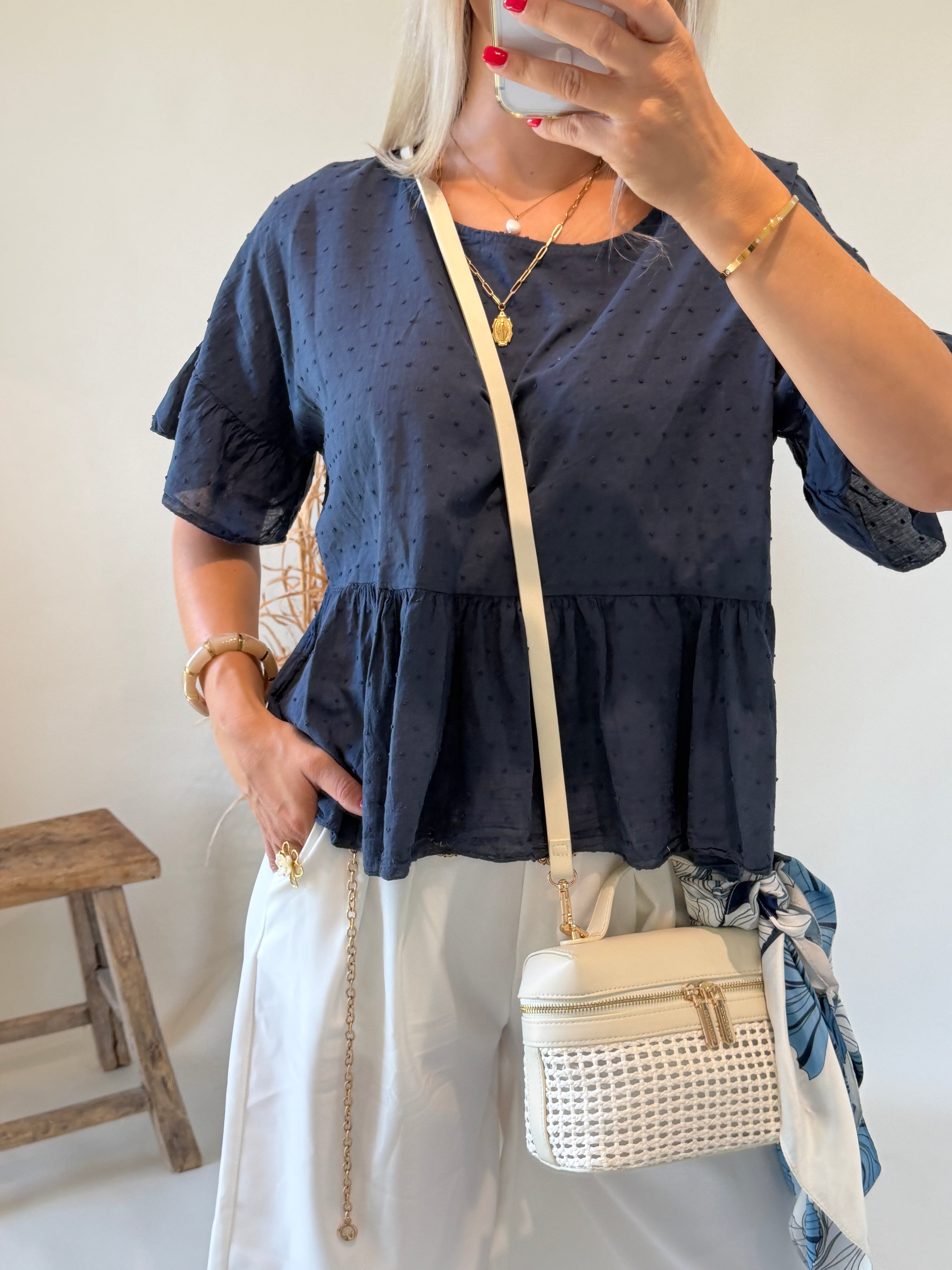 Bluse in Dunkelblau mit Pünktchen - Muster