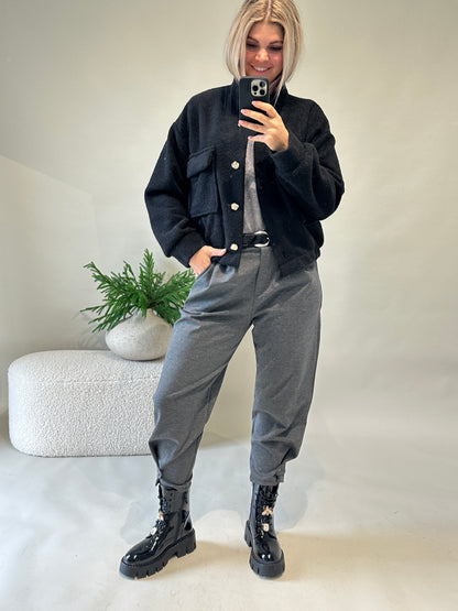 Boots in Schwarz (LACK) mit Biene und Blume