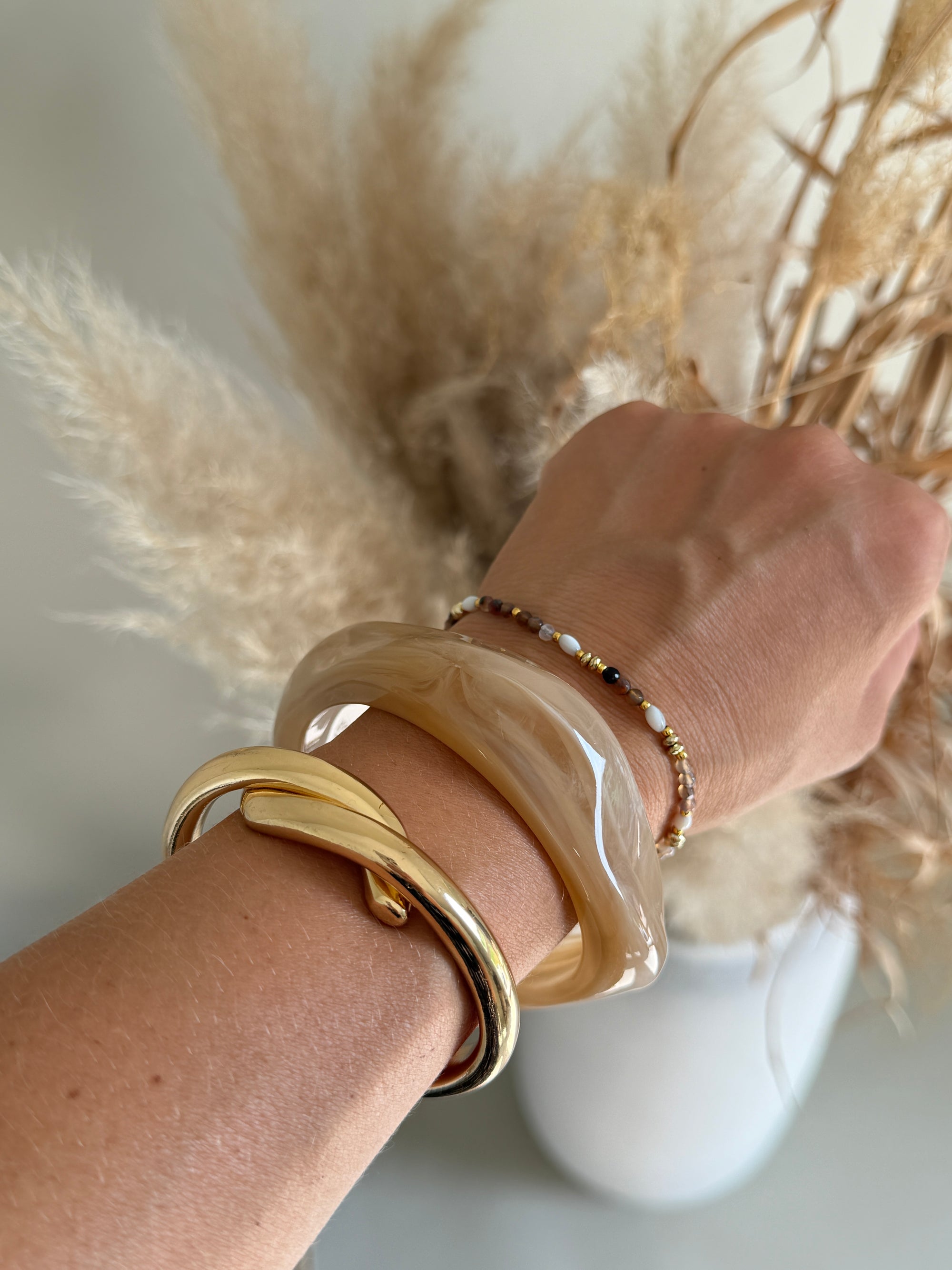 Armreif in Beige