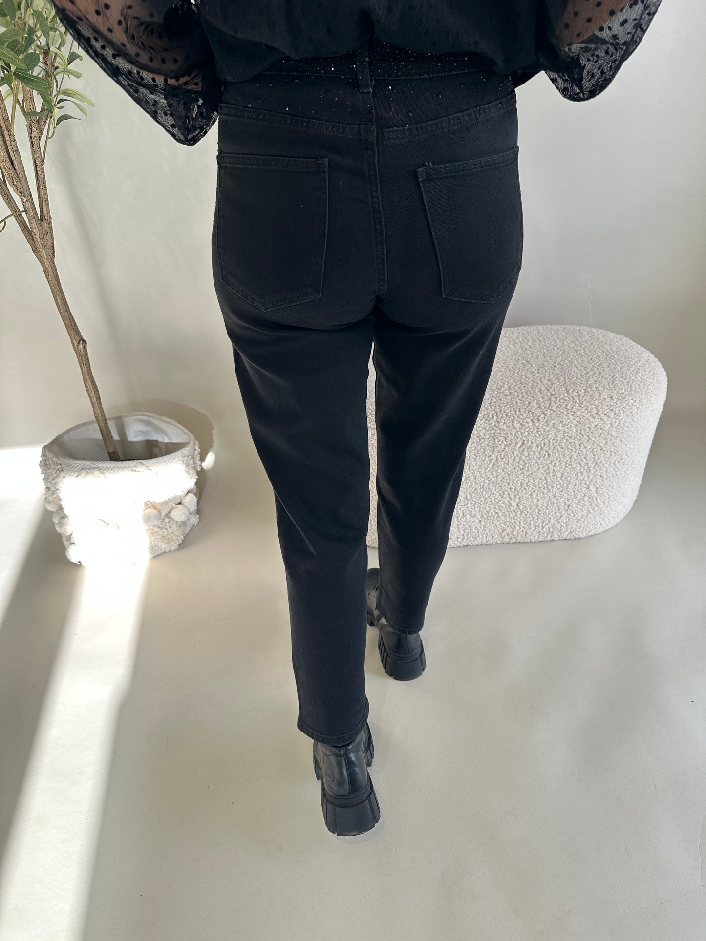 jeans in schwarz mit glitzer