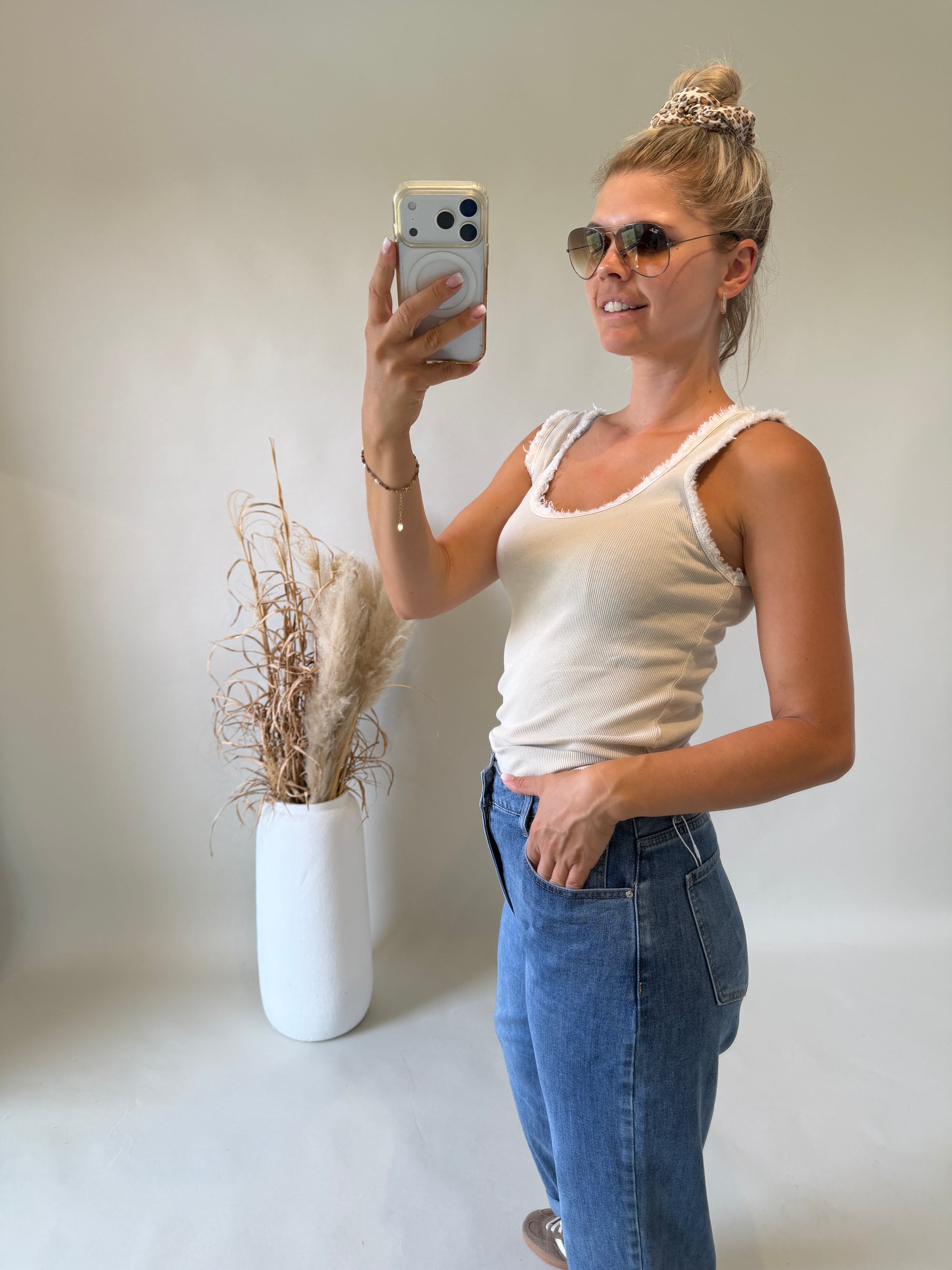 Top in Beige mit Fransen