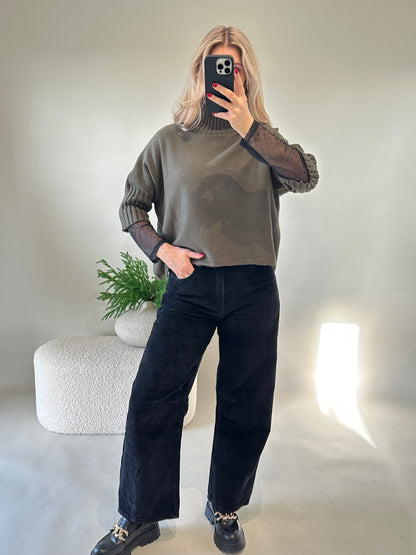 Pullover in Olivgrün (Kurzarm)